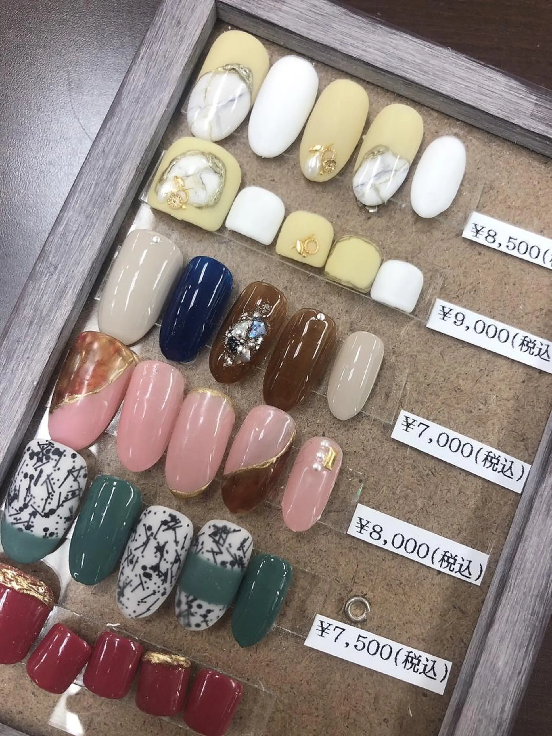 ネイル FASTNAIL PLUS 新宿店のネイルデザイン
