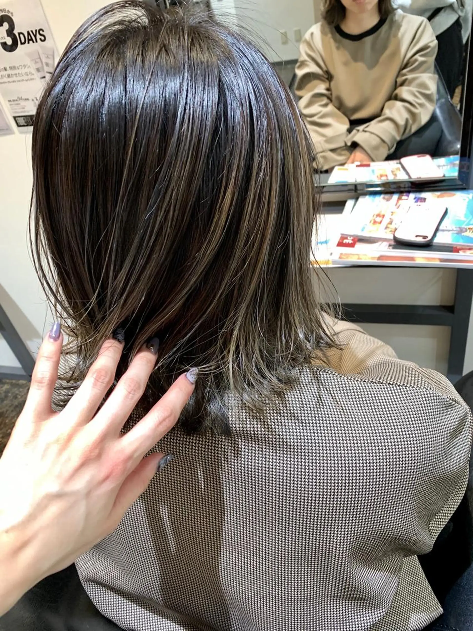 ショート カラー UMEDA FIGAROのヘアスタイル