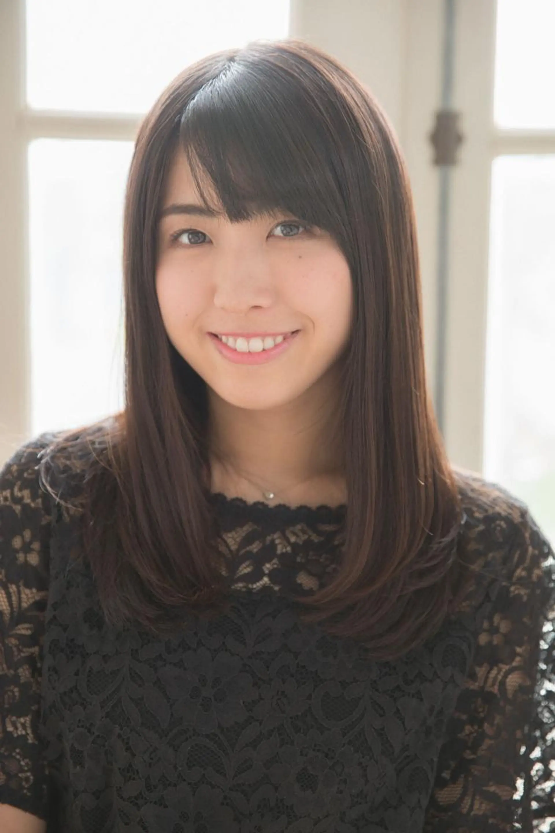 セミロング Alushe艶髪・ 髪質改善のヘアスタイル