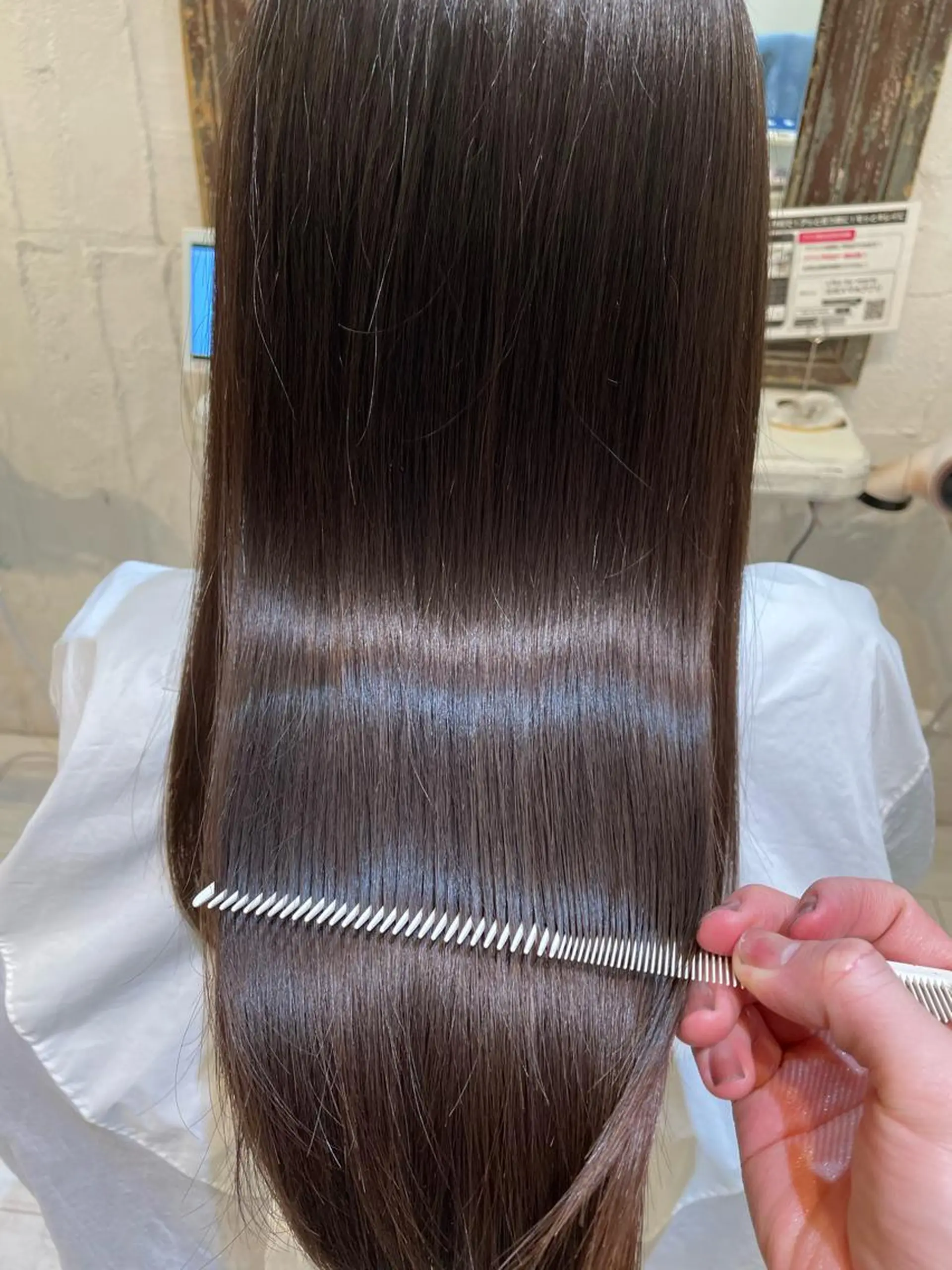 ロング くせ毛 縮毛矯正 トリートメント liko by maris所属・髪質改善／ブリーチ 宮武　湧斗のヘアスタイル