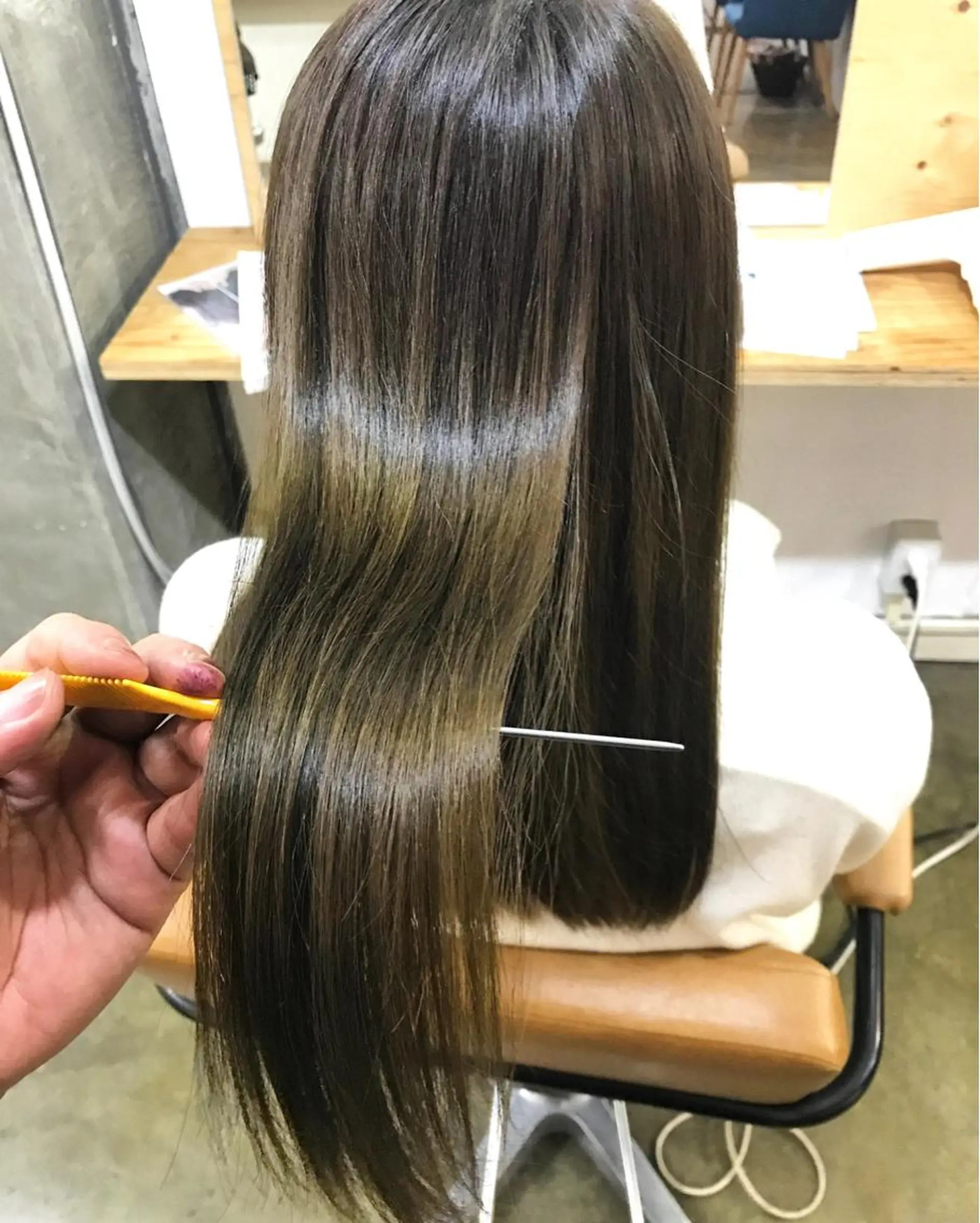 セミロング カラー カット トリートメント 💎髪質改善💎 デザイナーshinのヘアスタイル