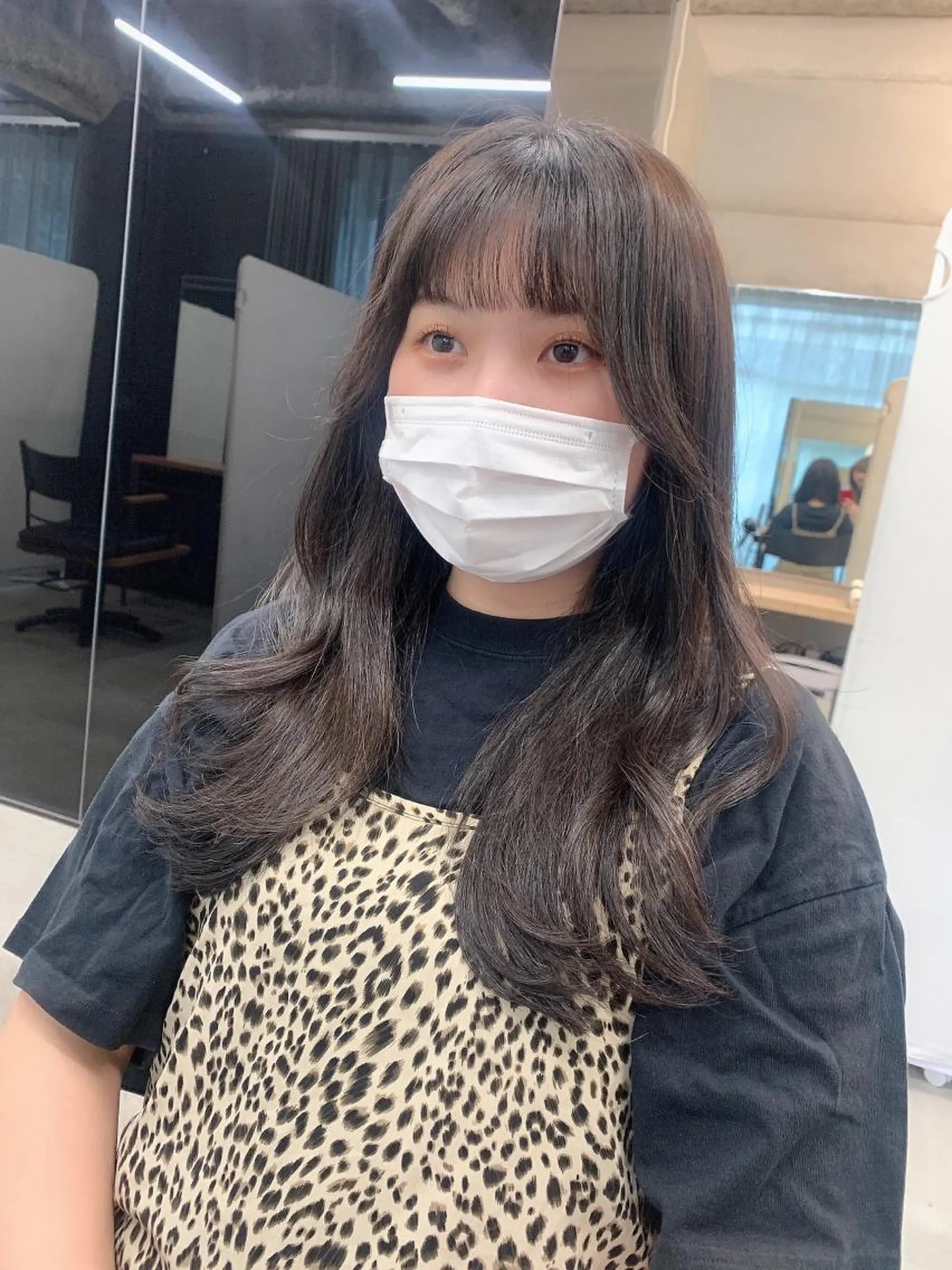 ミディアム カラー カット ヘアカラー トリートメント ヘッドスパ 透明感/オリーブ/ グレージュ/YUKAのヘアスタイル