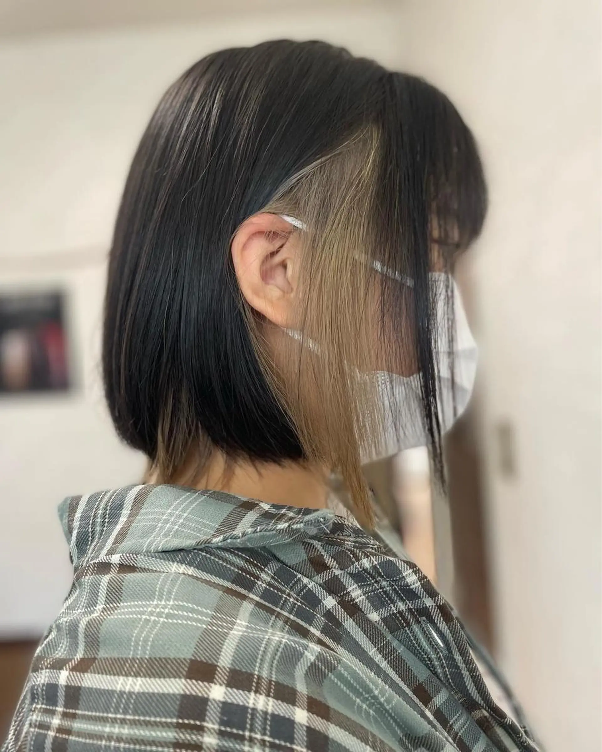 ショート カラー ベージュカラー 中本 愛理のヘアスタイル