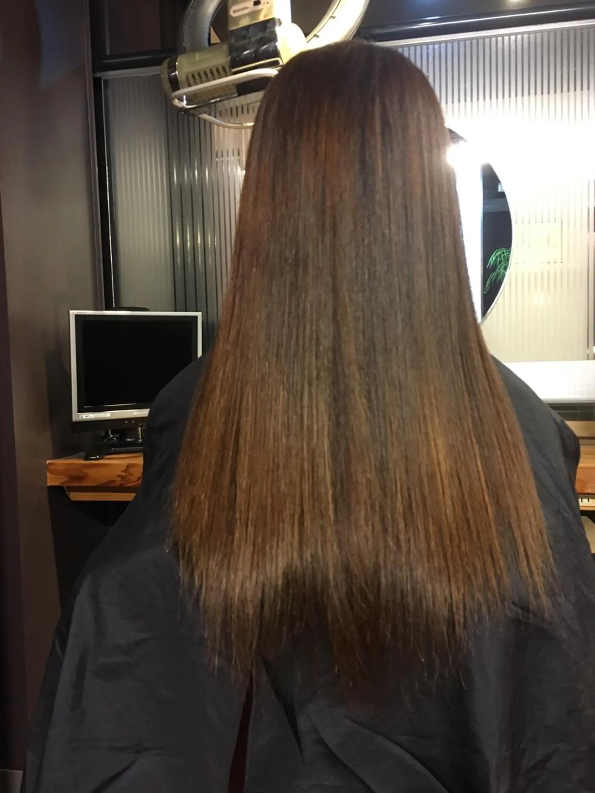 カラー NAGONSTYLE 高塩知輝のヘアスタイル
