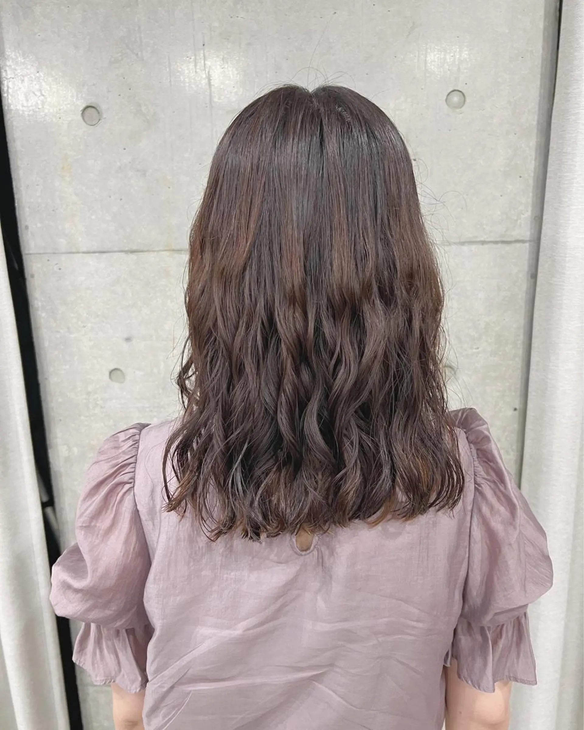 ミディアム パーマ ボブパーマコテ巻き風 パーマNo1深江秀平のヘアスタイル