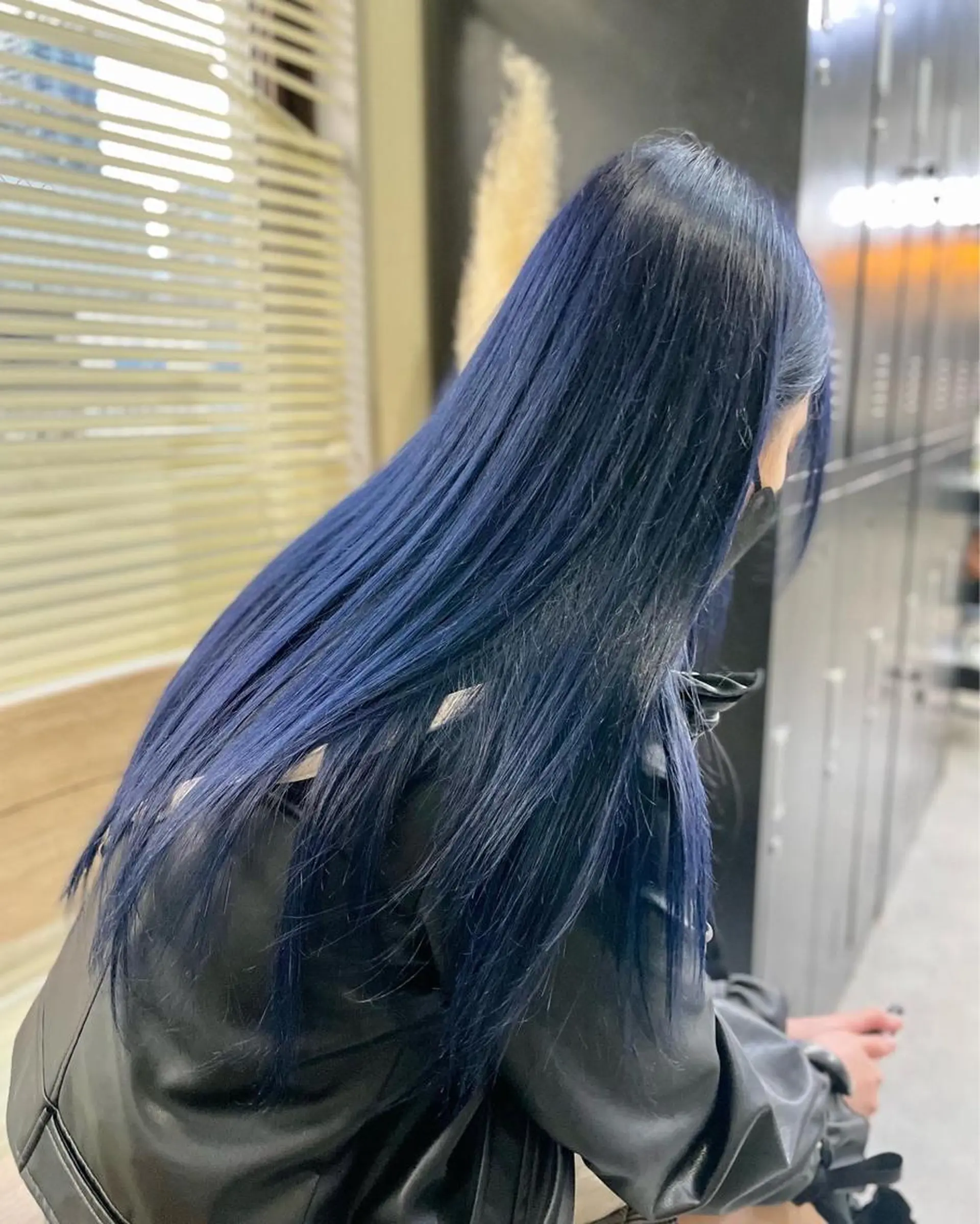 ミディアム カラー パーマ ヘアアレンジ メンズ キッズ ネイル マツエク・マツパ アイブロウ メンズバレイヤージュ メンズブリーチ メンズハイライト メンズインナーカラー メンズ韓国風 切りっぱなしヘアボブ ミディアムヘアRYOのヘアスタイル