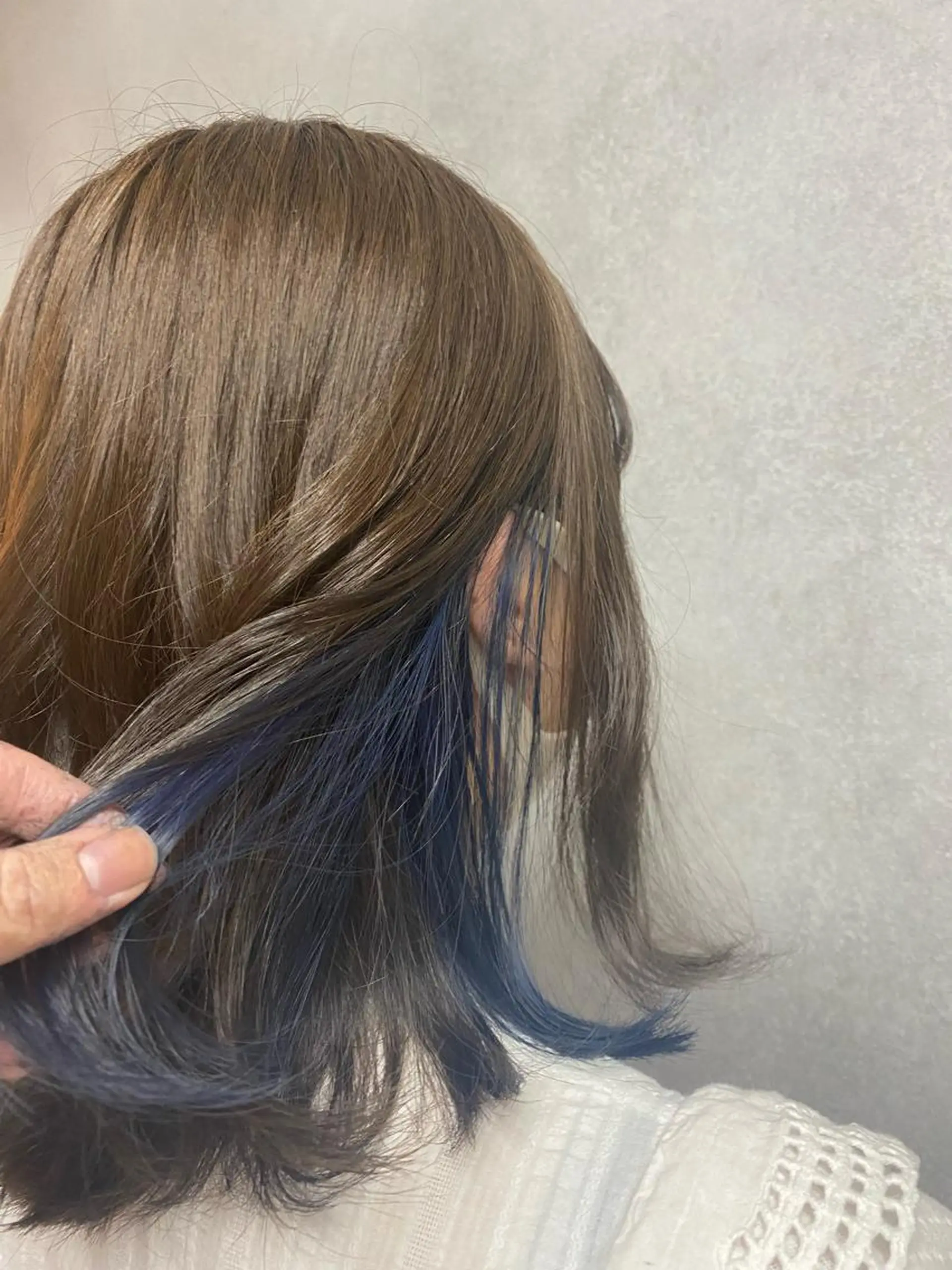 ミディアム 立野 希沙のヘアスタイル