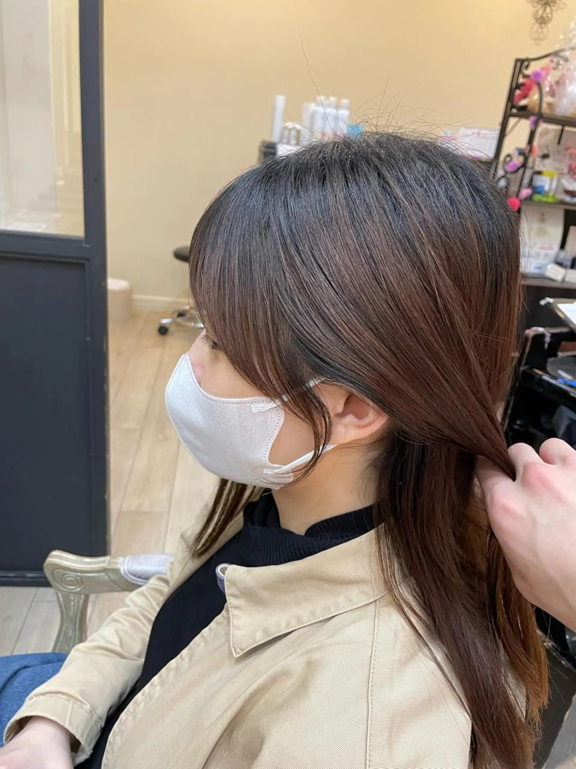 ロング 顔周りカット 亀川蓮 Agu hairのヘアスタイル