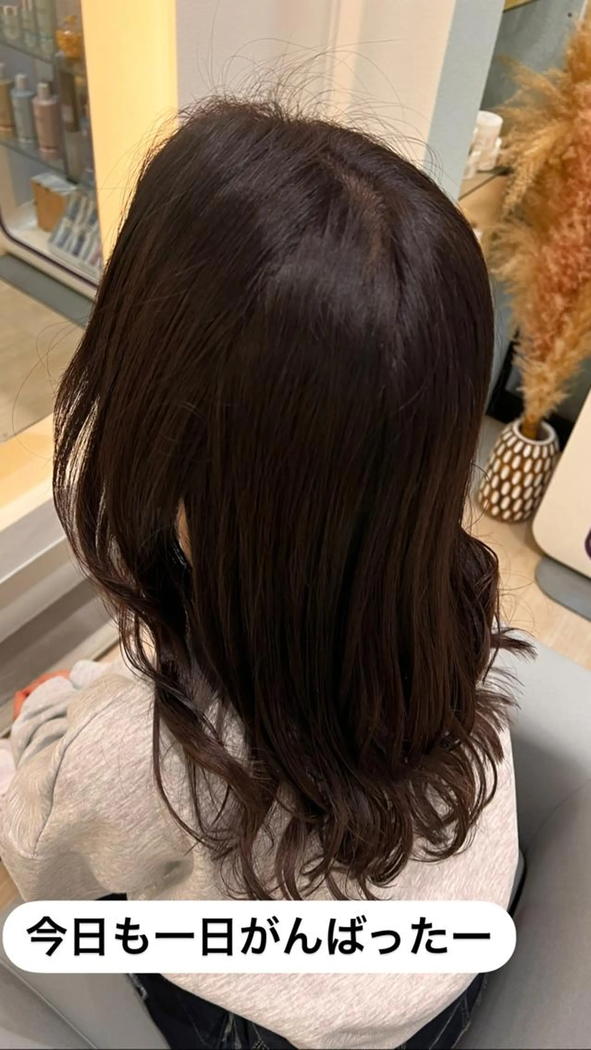ミディアム カラー パーマ ヘアアレンジ メンズ キッズ ネイル マツエク・マツパ アイブロウ 堀井 凌平のヘアスタイル