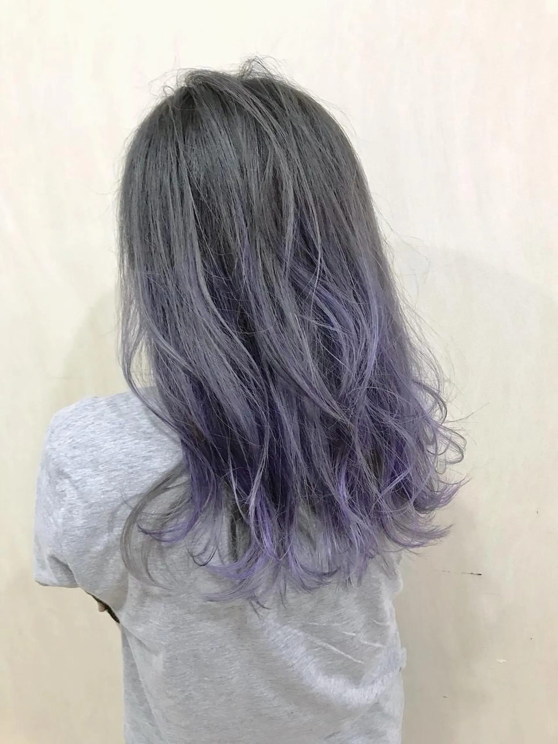 ミディアム カラー パーマ ハイトーンブリーチ 土坂　由志【京都】のヘアスタイル