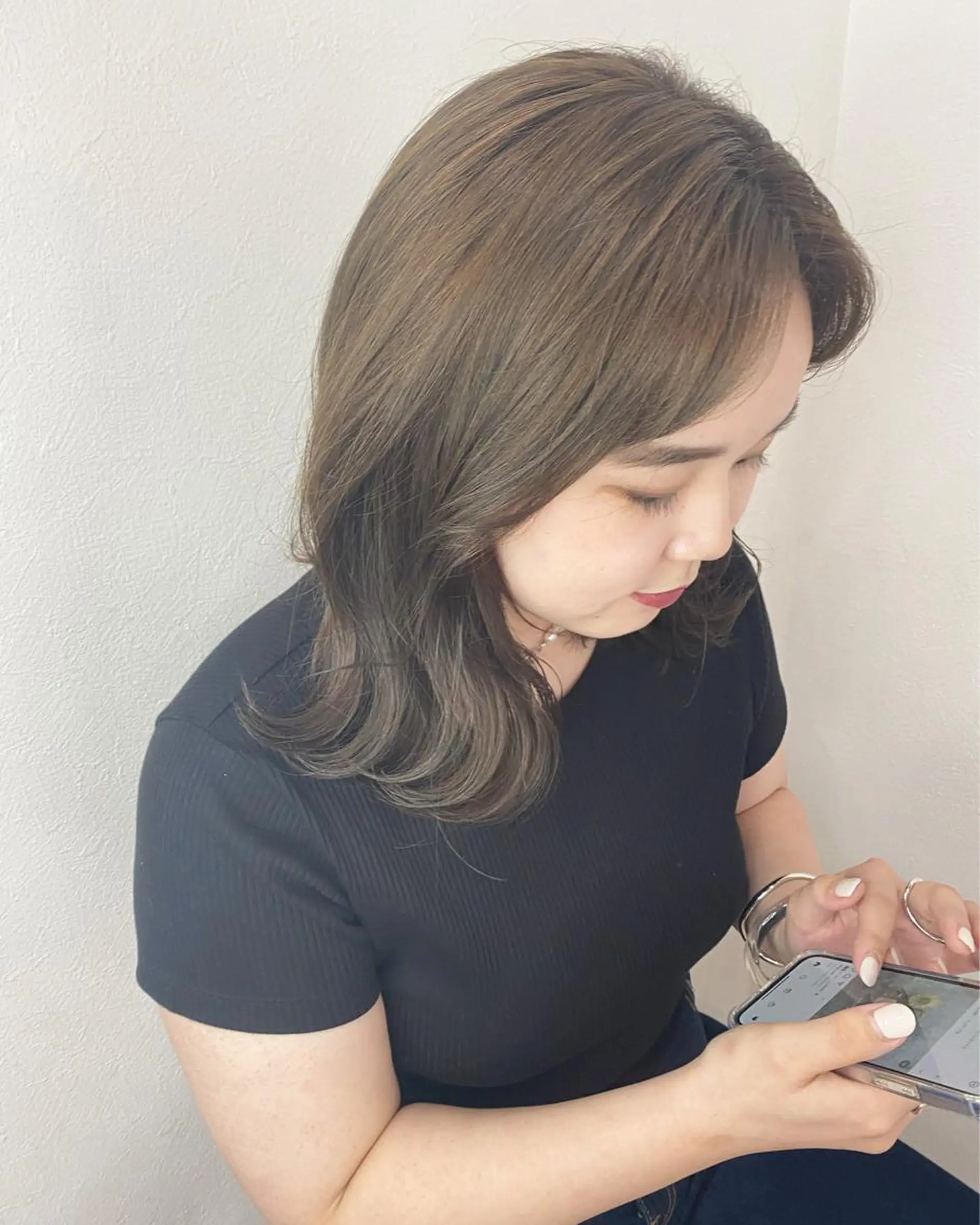 セミロング カット ヘアカラー 時末侑実 桜井駅のヘアスタイル