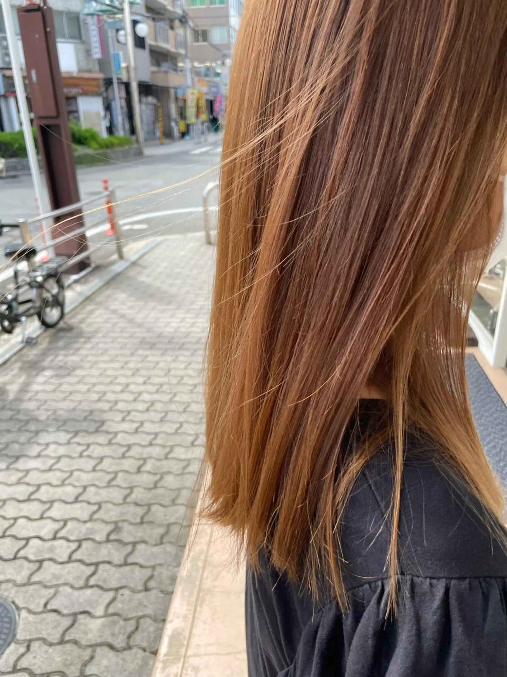 ロング カラー ベージュカラー 切りっぱなしボブ/ 三瀬翔のヘアスタイル