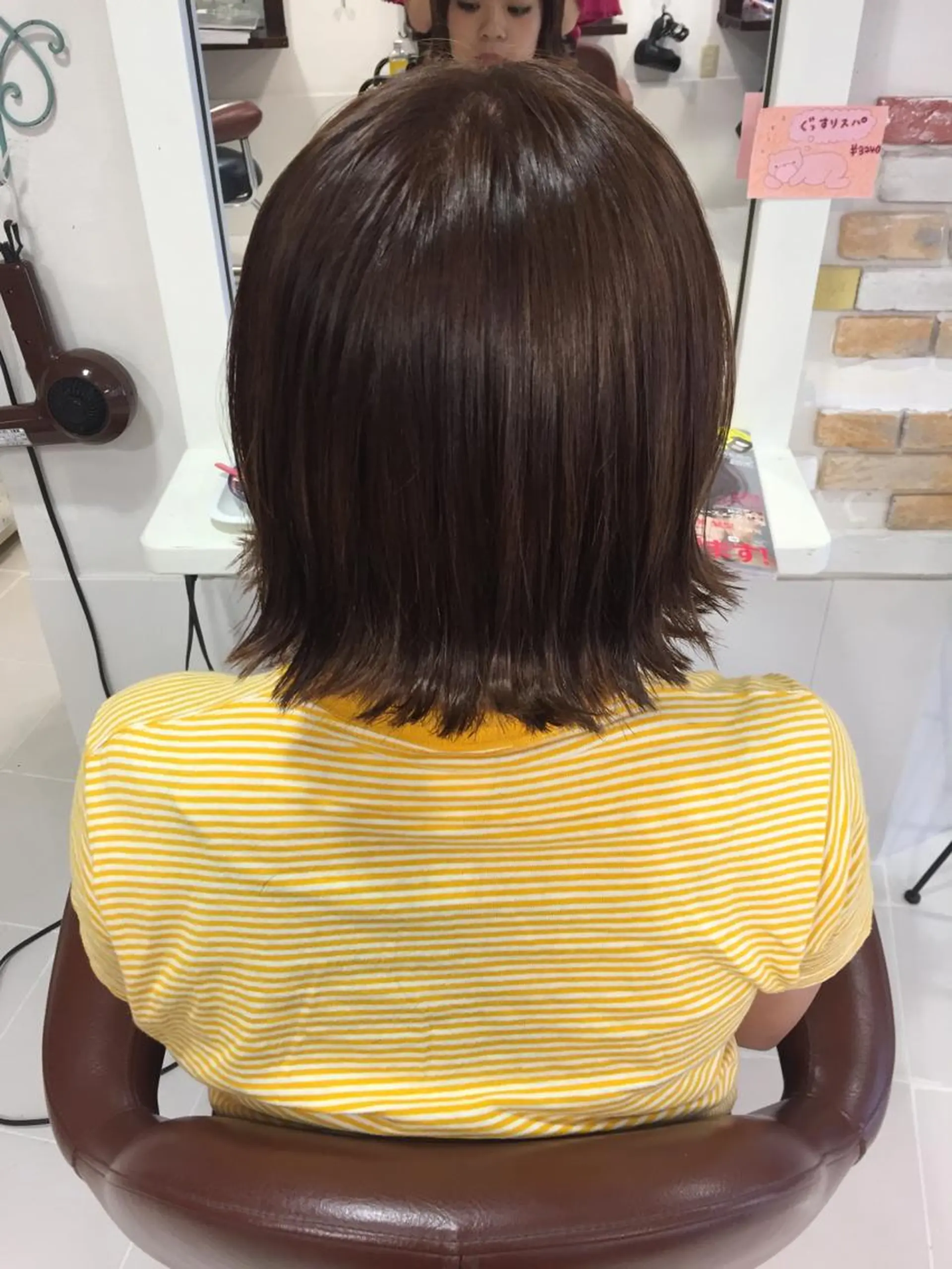 ショート カラー グレージュ N°+aero 🦔近藤　のぞみ🦔のヘアスタイル