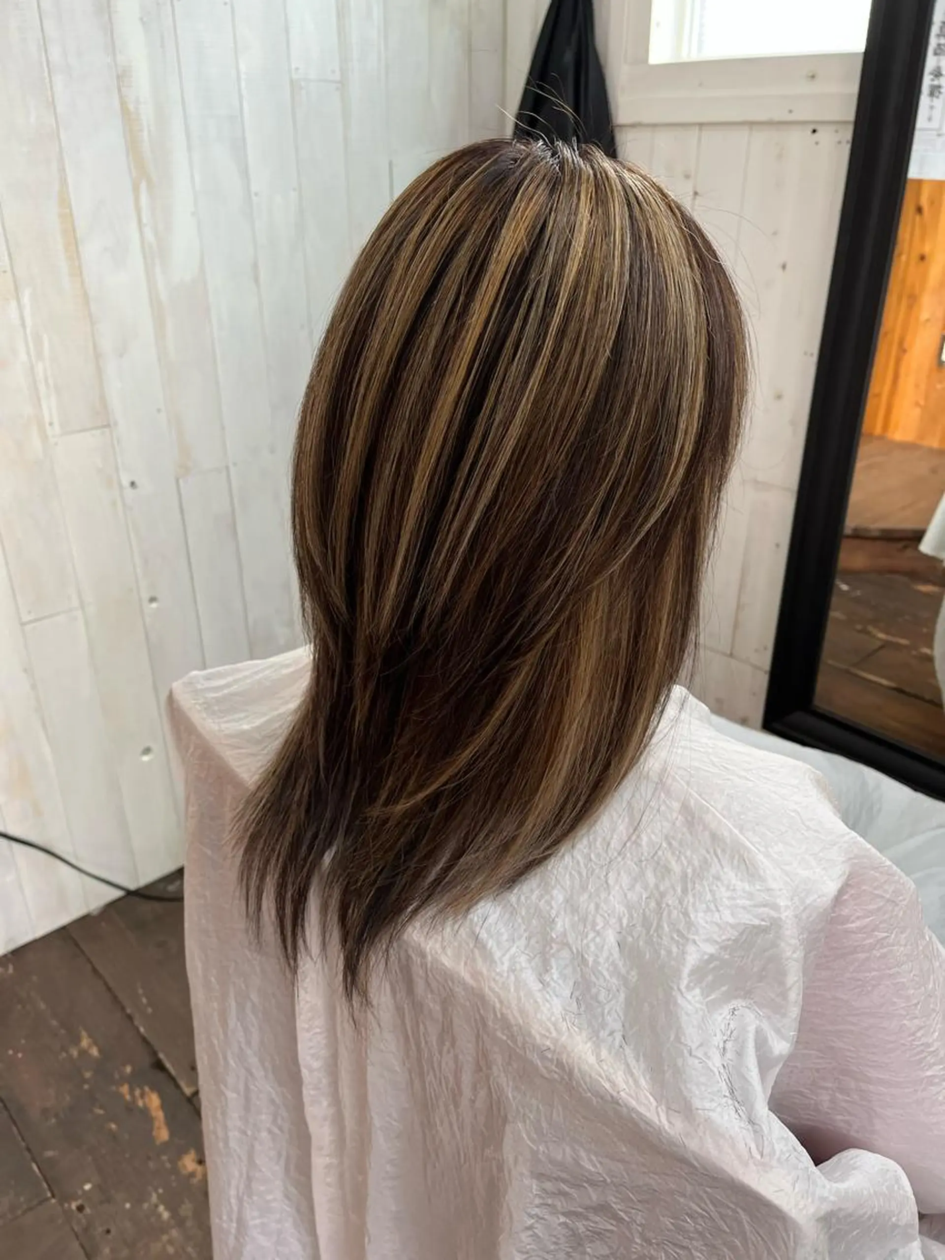 セミロング 紙屋 隼人のヘアスタイル