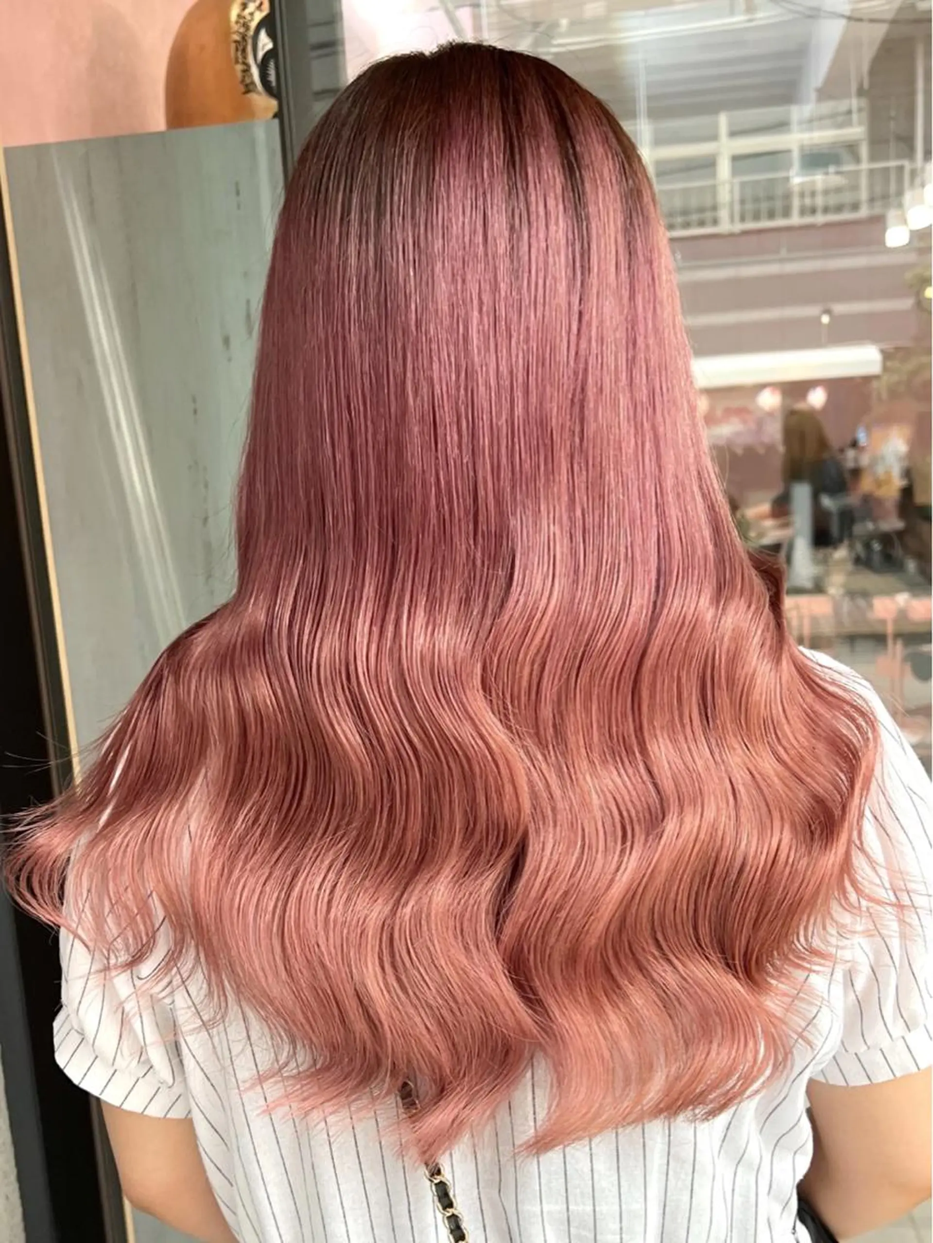 ロング アッシュ アッシュグレー アッシュグレージュ ミストバング ピンクブラウン カット ヘアカラー トリートメント ハイトーン髪質改善 🎀🐰堀川智史🎀のヘアスタイル