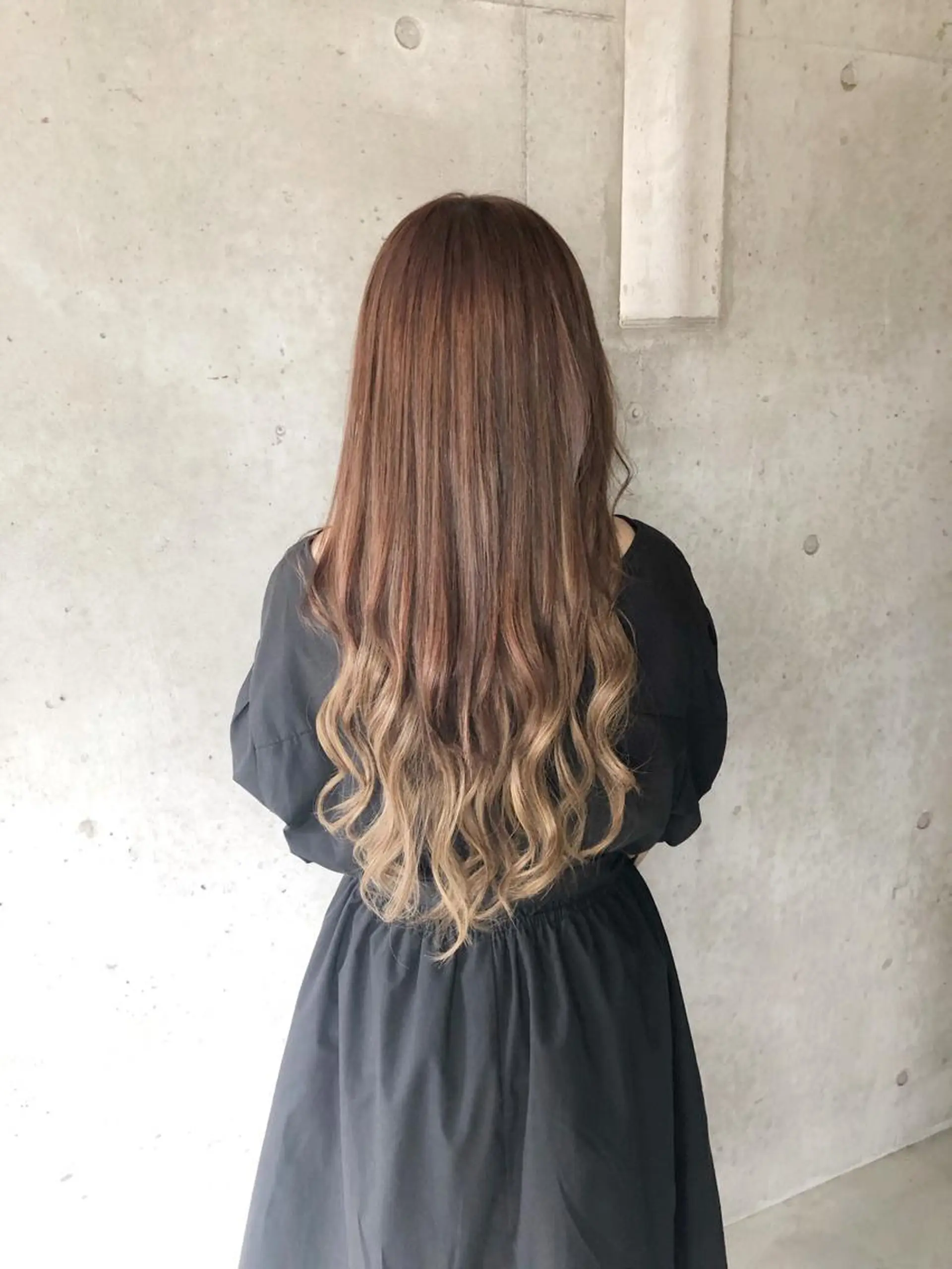 ロング カラー 編み込みエクステ グラデーションカラー エクステ エクステ 是枝 さくらのヘアスタイル