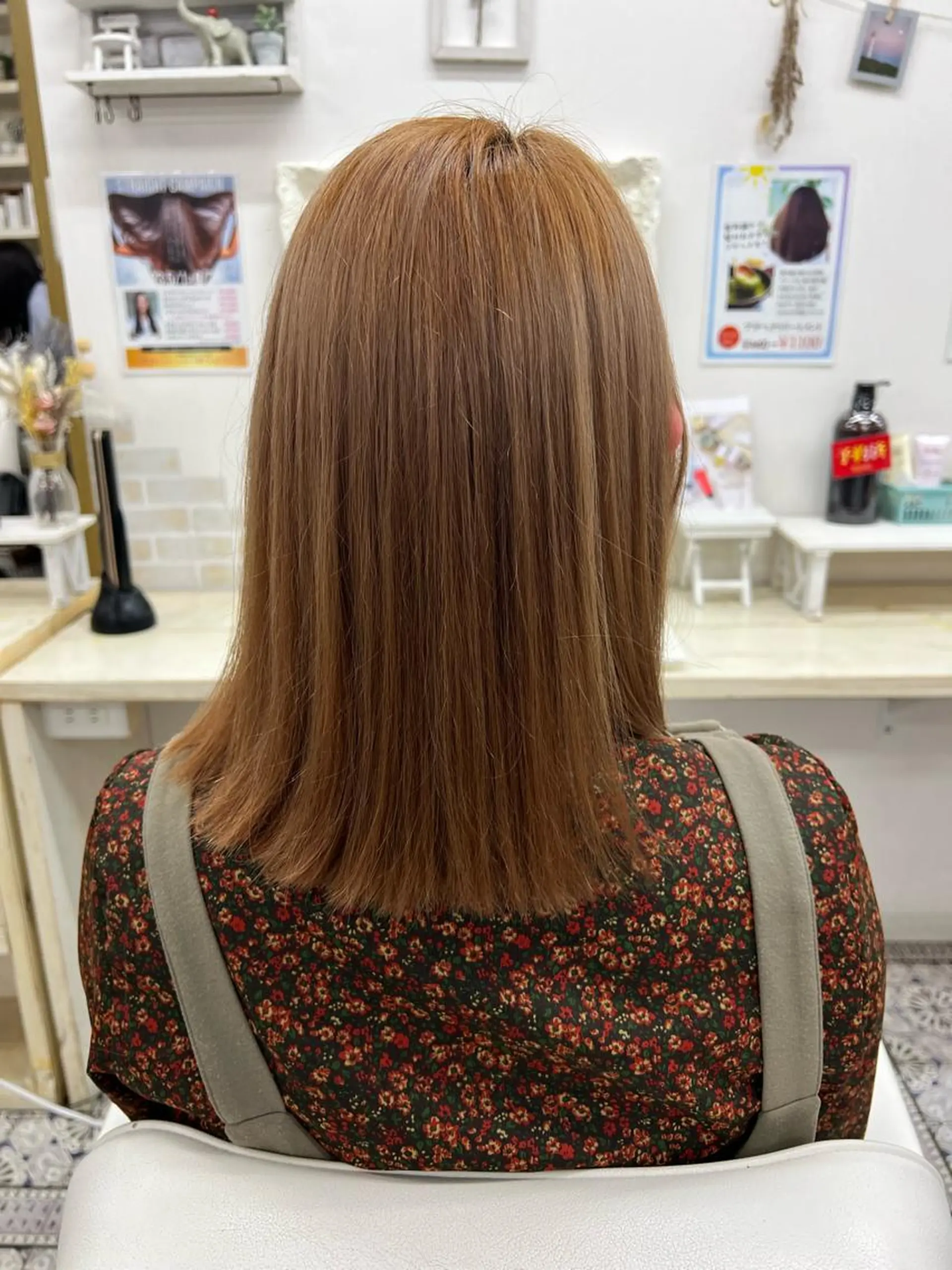 セミロング ブルーム プレミアムのヘアスタイル