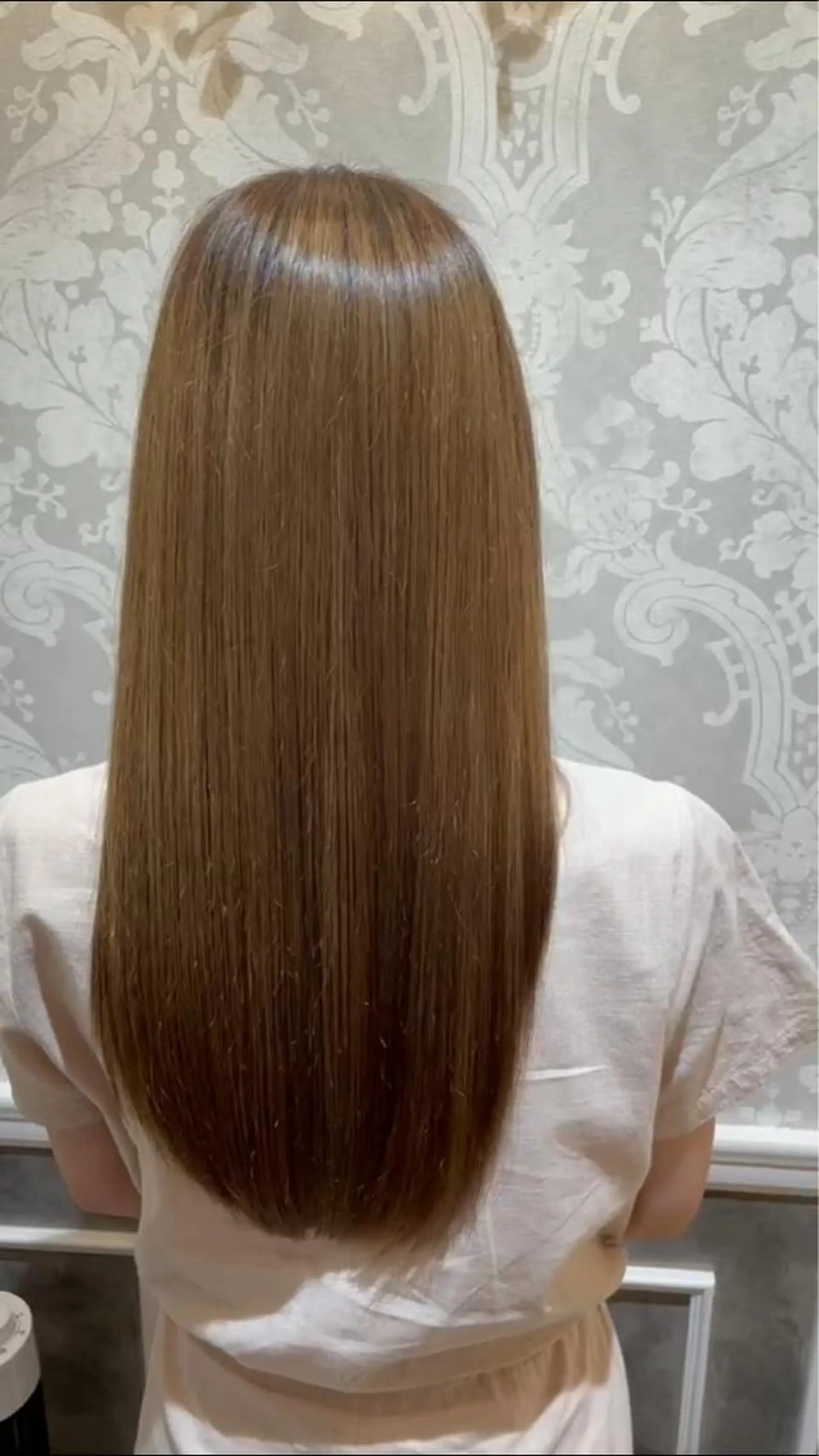 ロング izumi （いずみ）のヘアスタイル