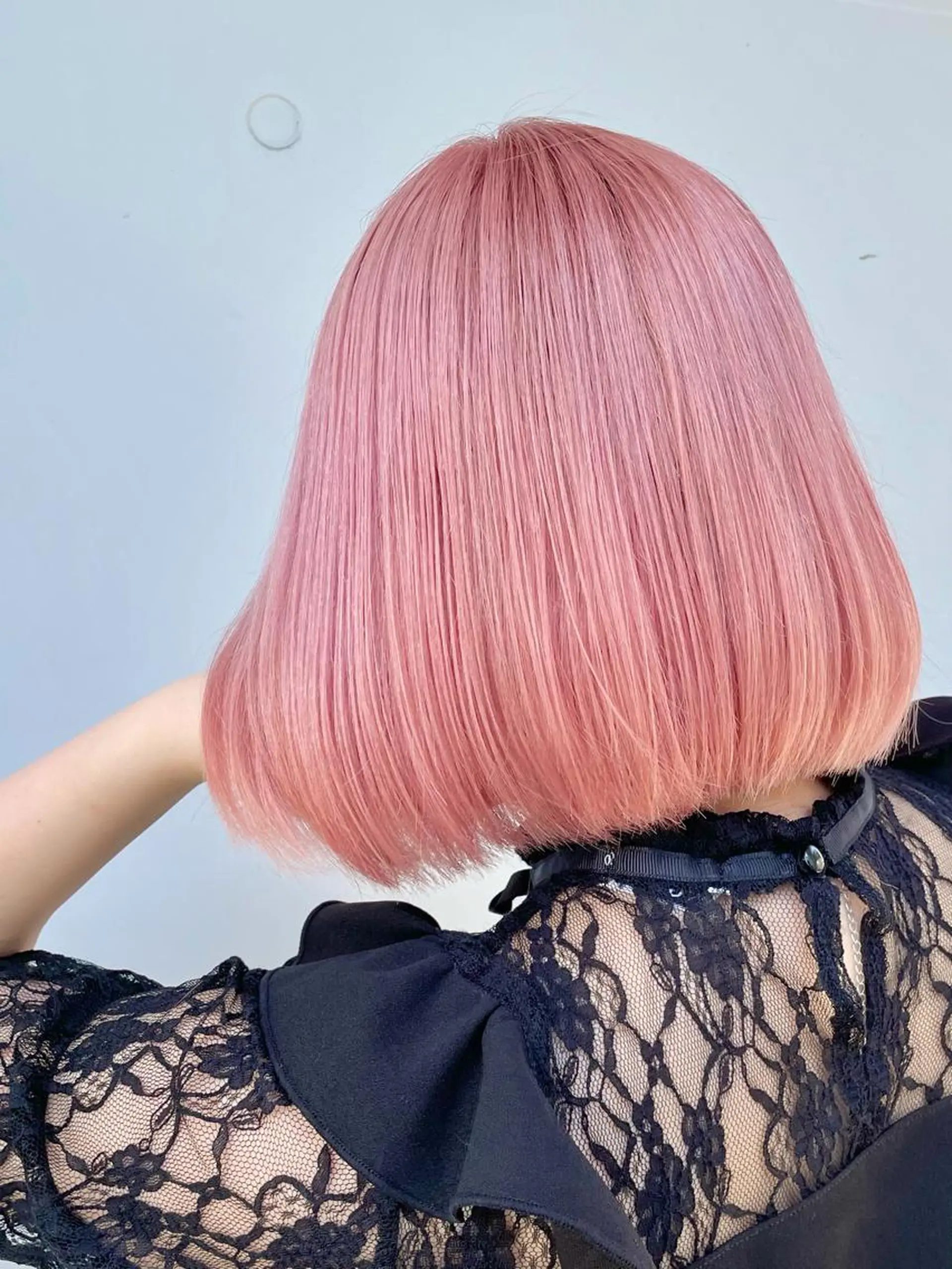 ミディアム カット もにか🌞原宿/渋谷 🌝ブリーチカラーのヘアスタイル