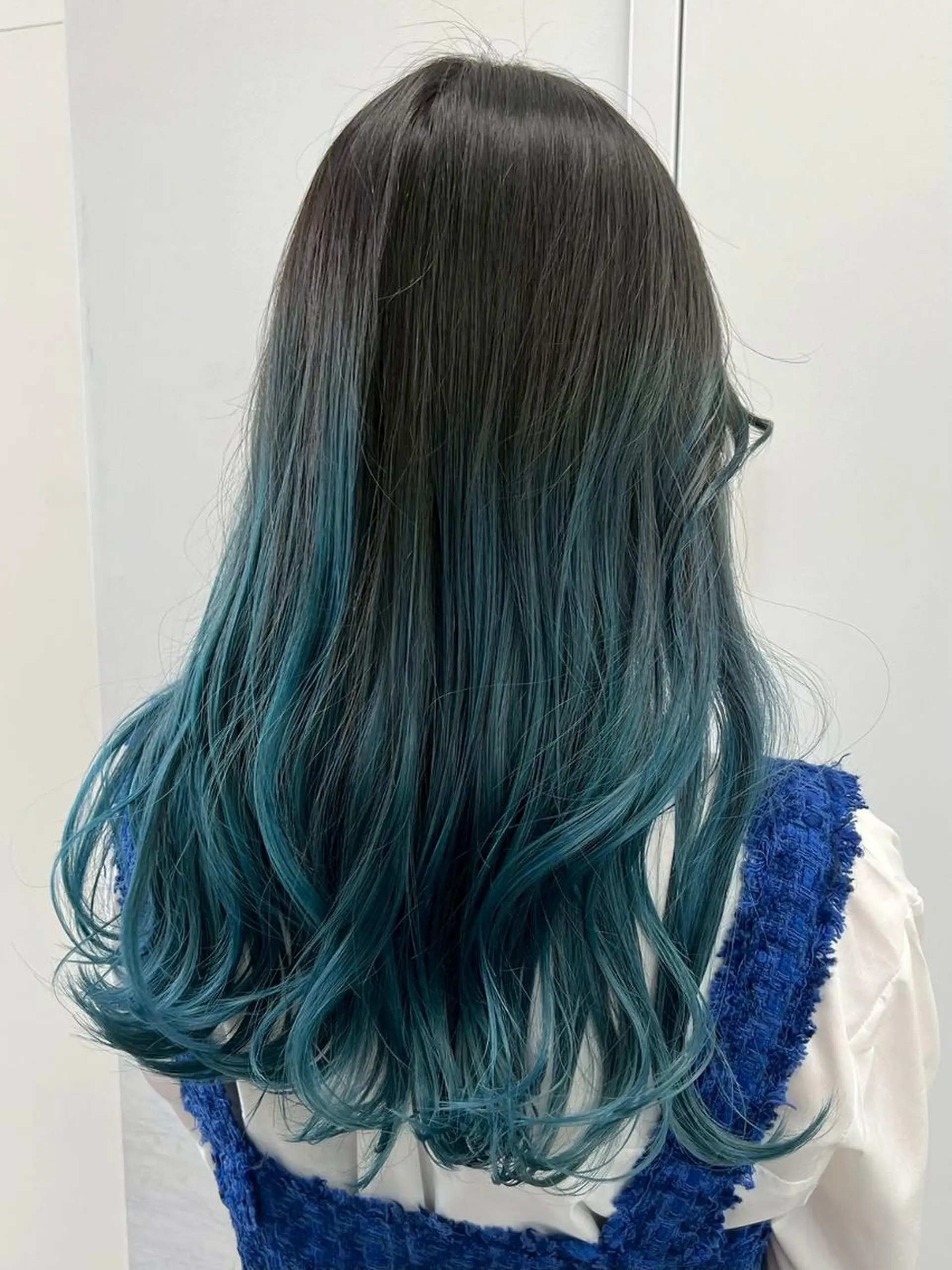 ロング アッシュ ハイライト 髪質改善 【公式】amble luxe池袋東口🩷のヘアスタイル