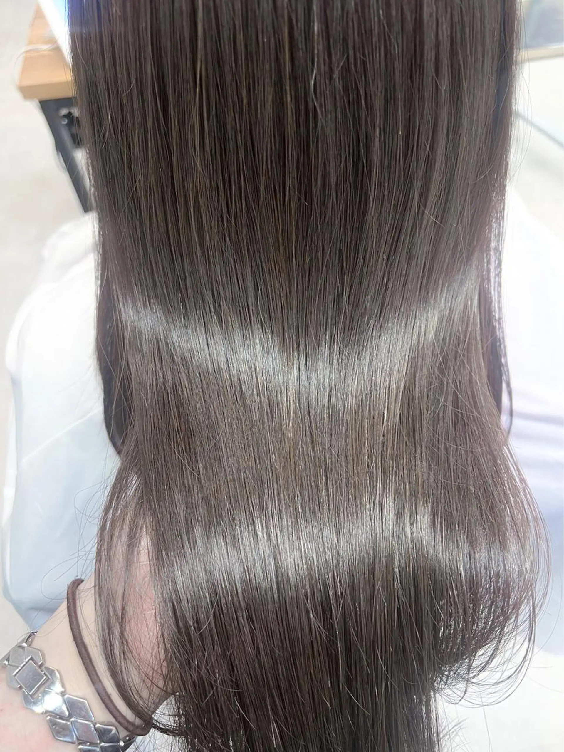 ロング カラー メンズ 銀座レイヤーカット ×シースルー前髪のヘアスタイル