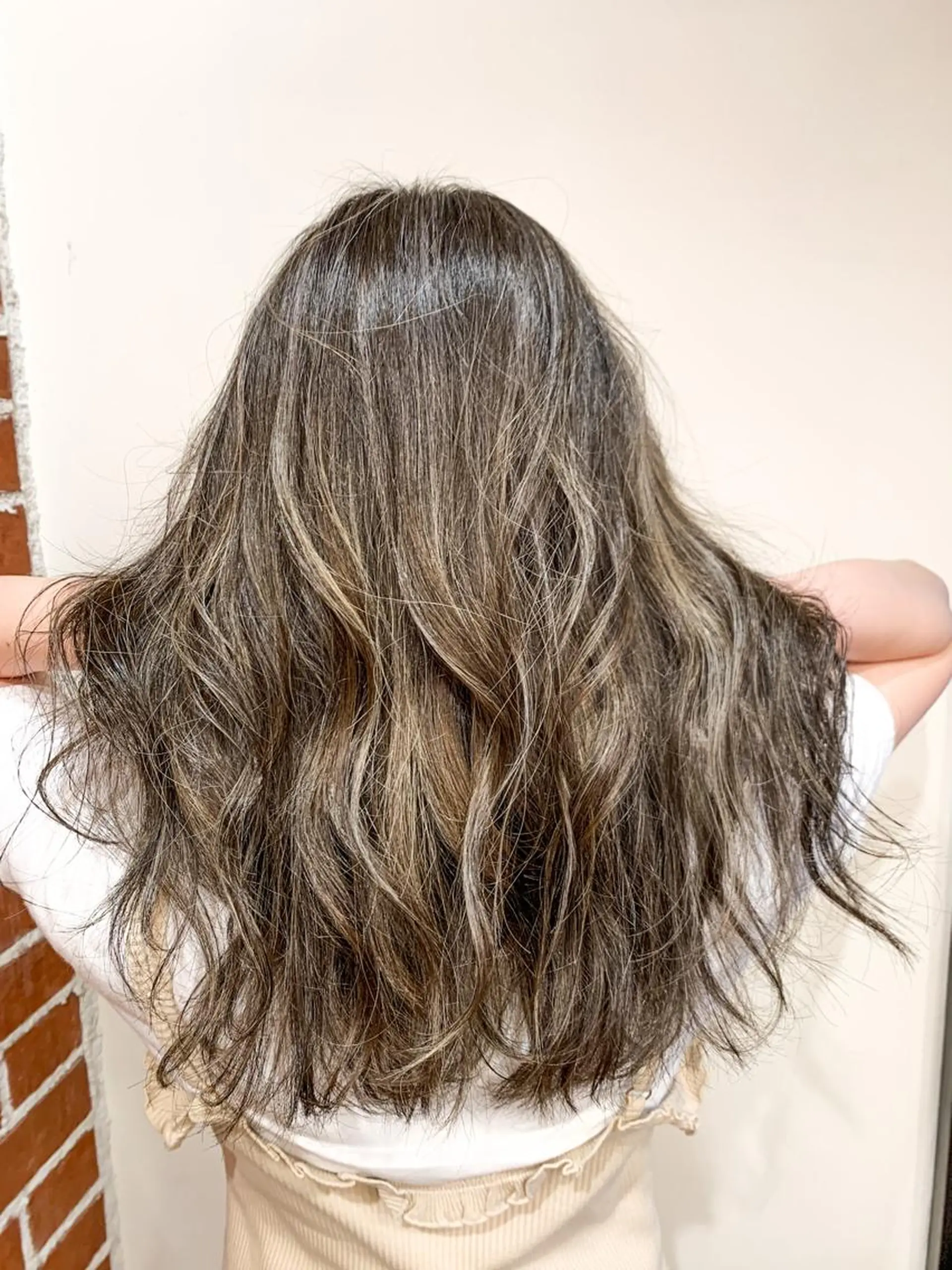 セミロング カラー ヘアカラー トリートメント 岡崎勇人/レイヤー/ 韓国/ケラチンTRのヘアスタイル