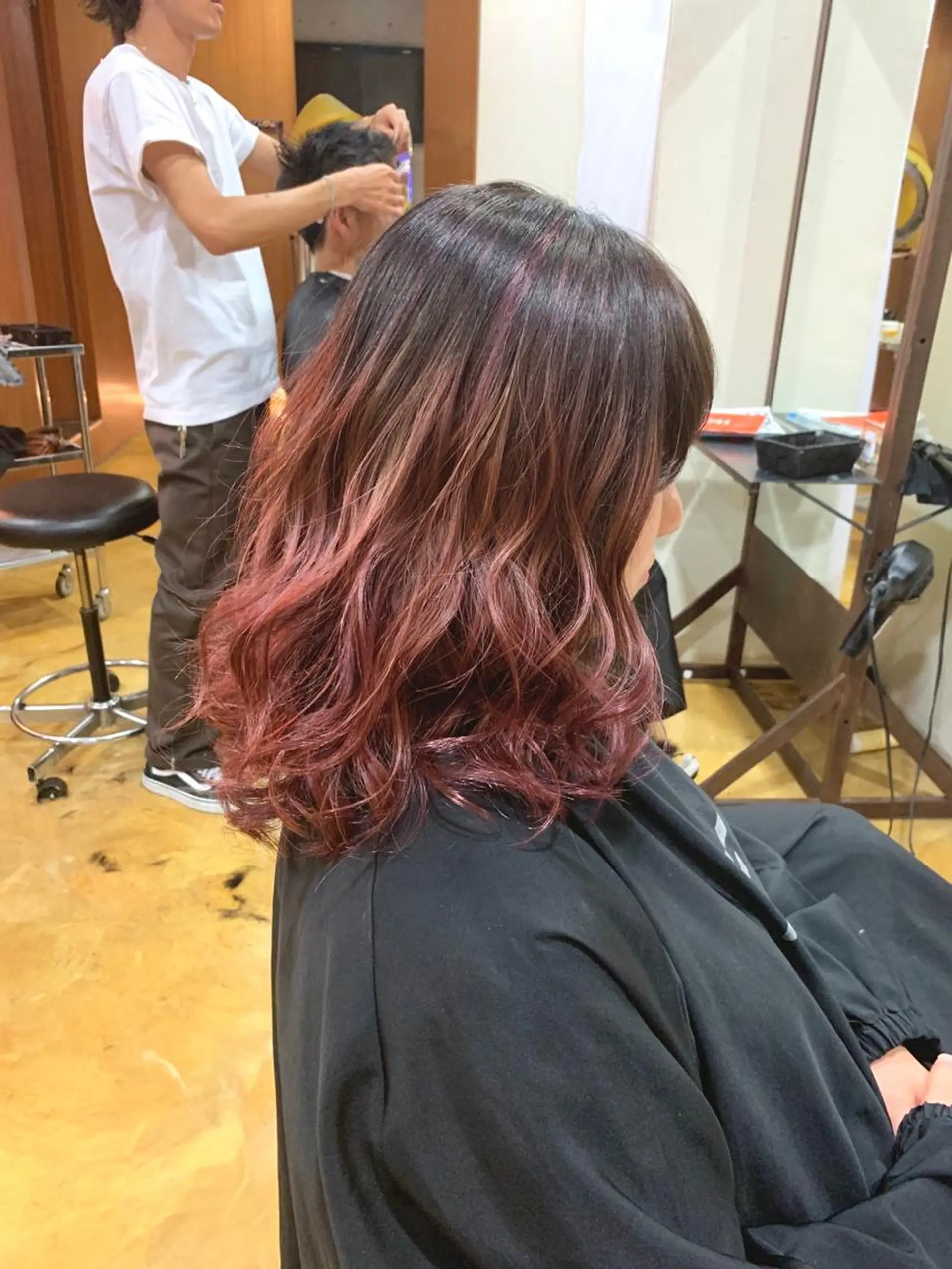 ミディアム カラー 韓国レイヤーカット★ 小林大樹のヘアスタイル