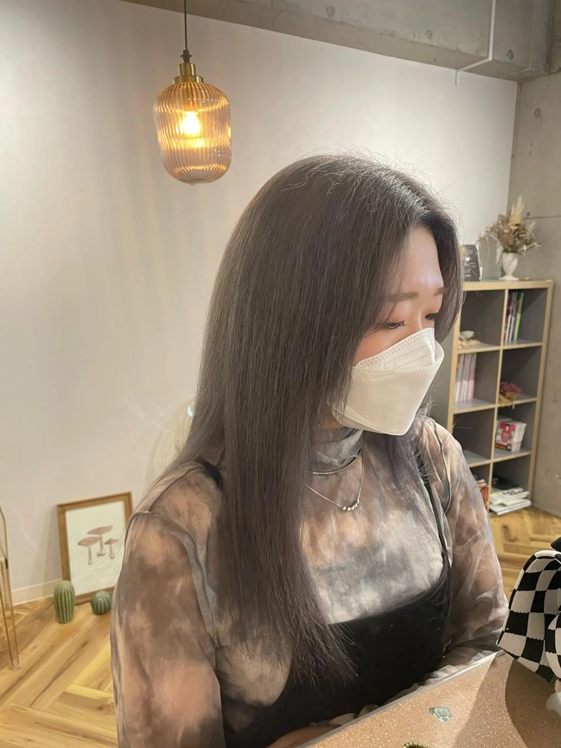 ロング カラー シルバー lani hair salon所属・SHOTO ハイトー ン/ブロンドカラーのヘアスタイル