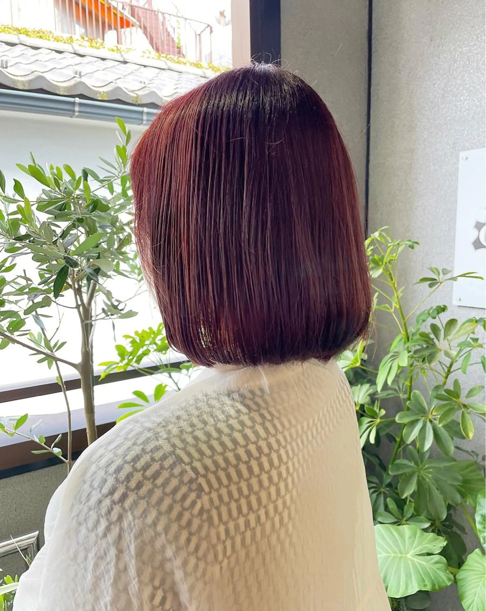 ショート カラー ブリーチ ブリーチなしカラー ピンクカラー ボブ 伸ばしかけ bloom yumaのヘアスタイル