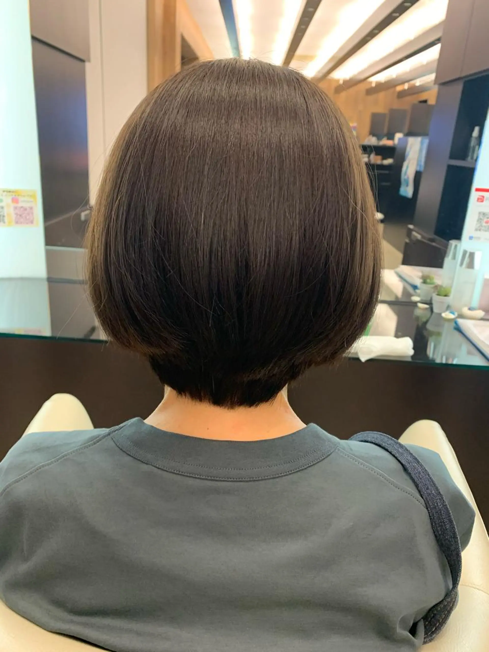 ショート Aya/四条烏丸/ インナーカラーのヘアスタイル