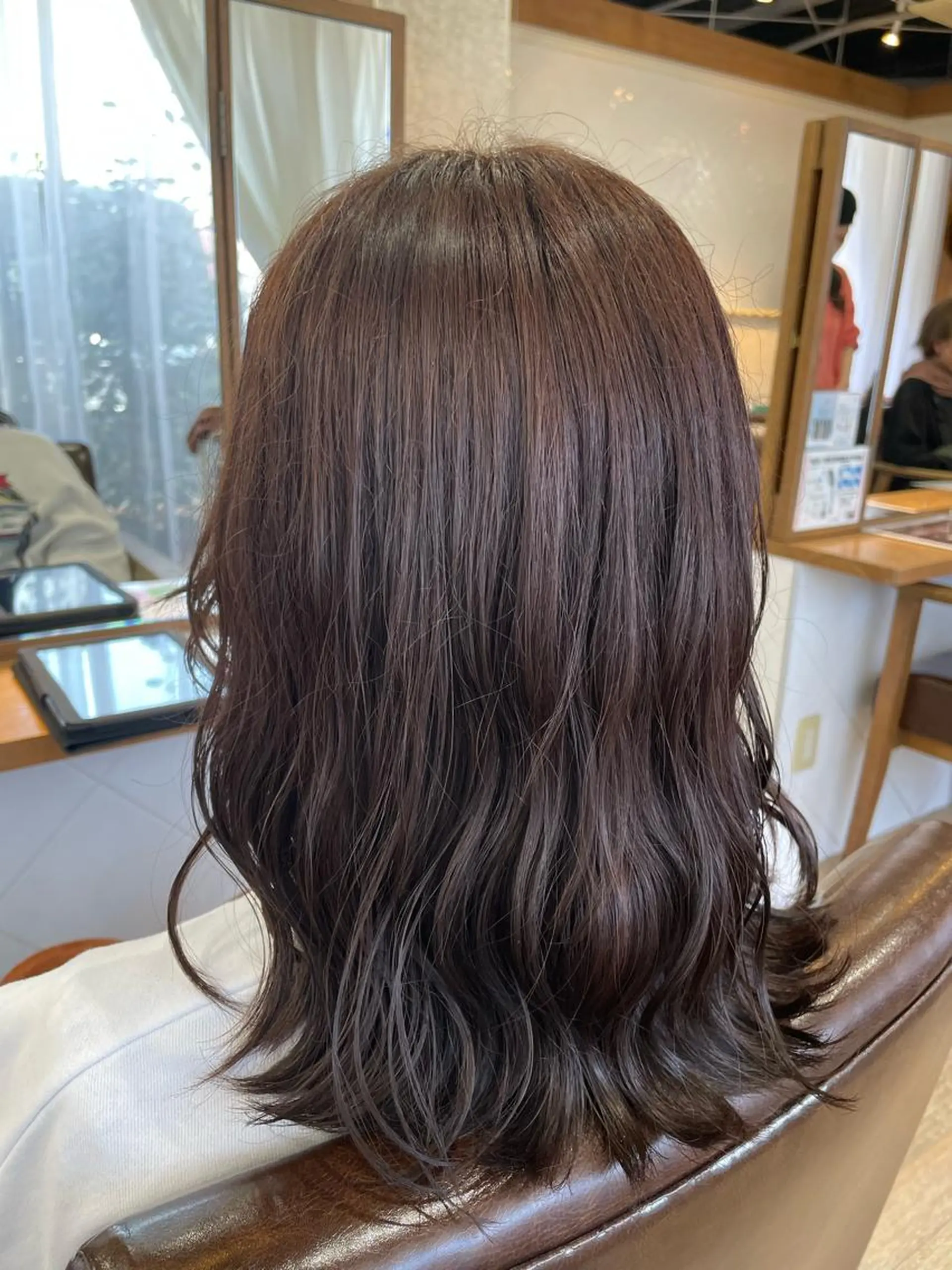カラー 🍑宮川 愛菜🍑のヘアスタイル