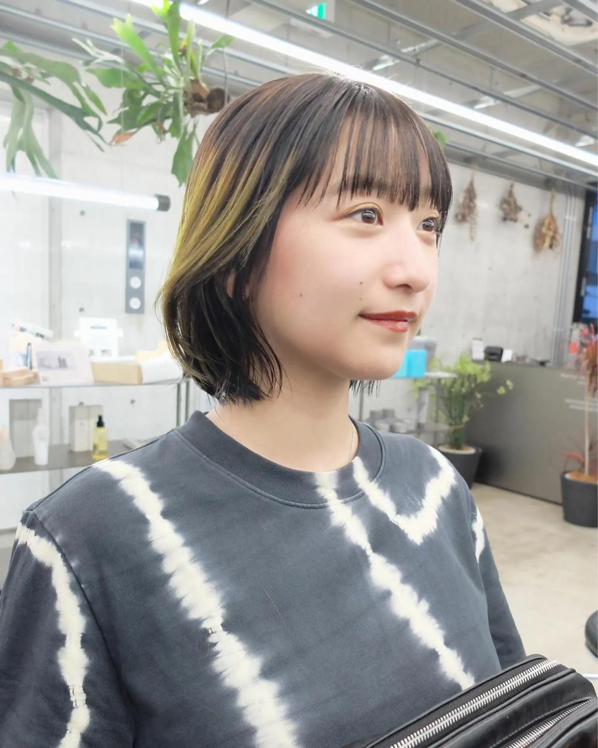 ミディアム カット ヘアカラー ダブルカラー/ ケアブリーチ/クニトのヘアスタイル