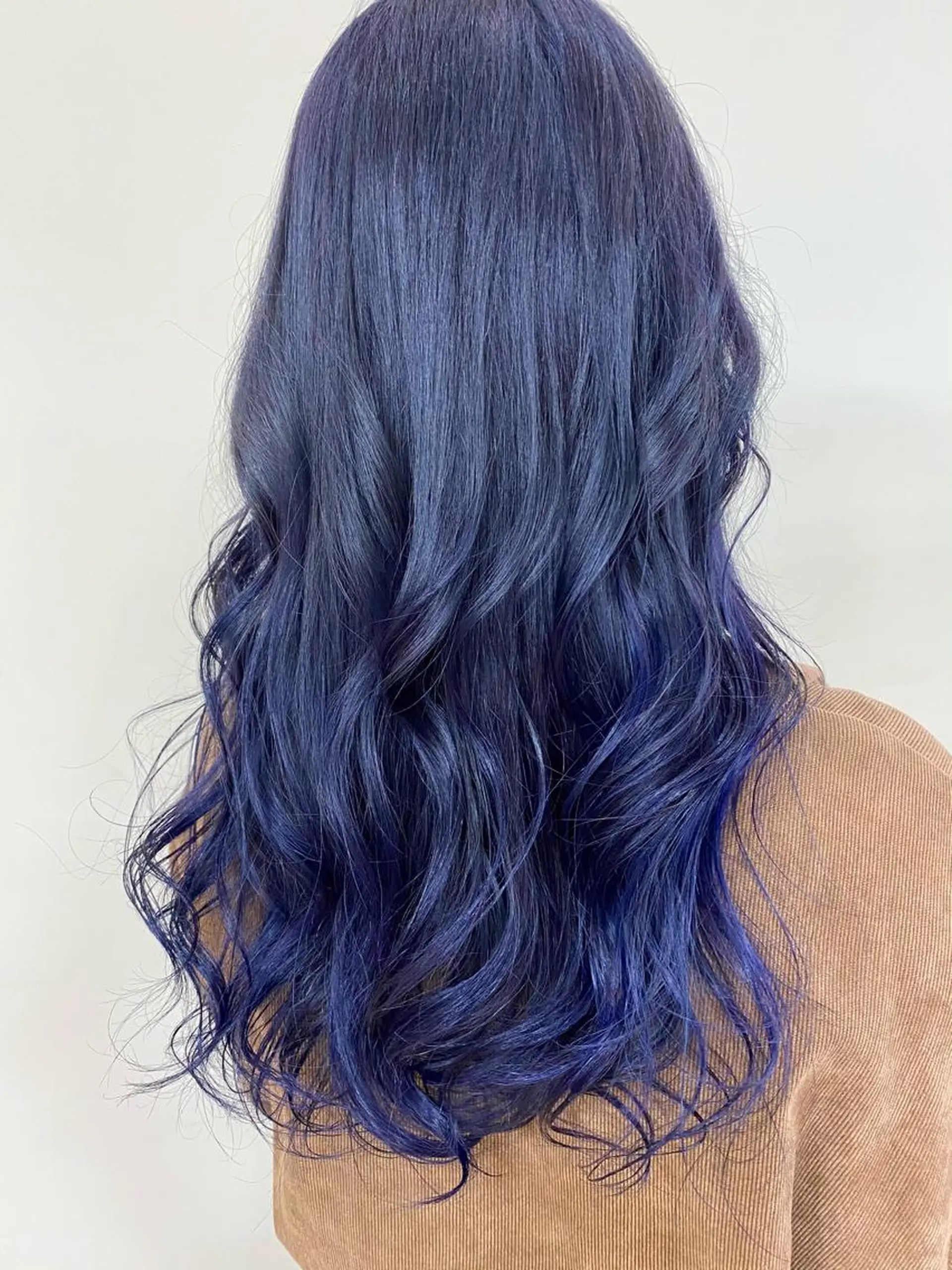 カラー SALOWIN栄 高須大貴のヘアスタイル