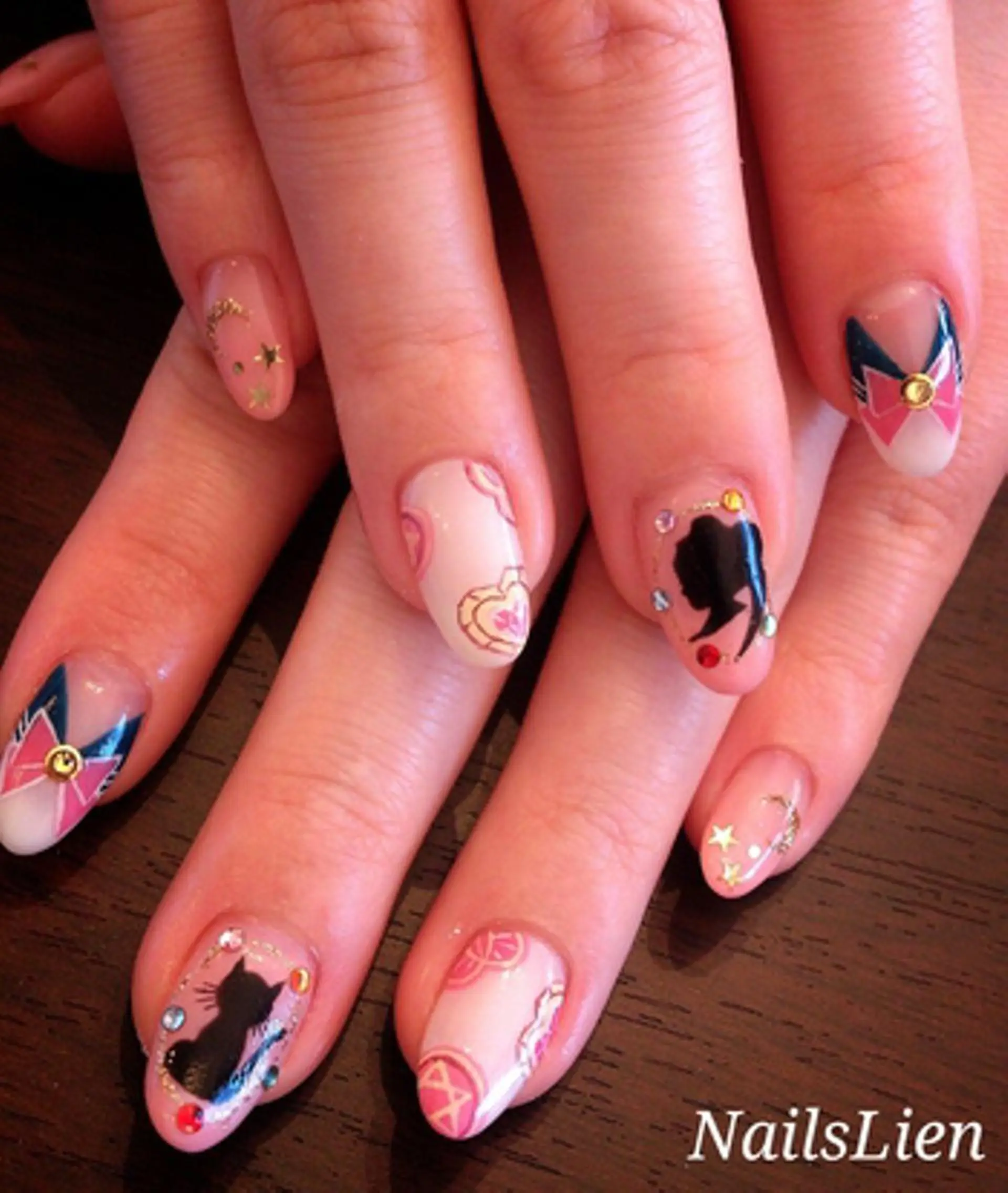 ネイル studio e n / RiNのネイルデザイン