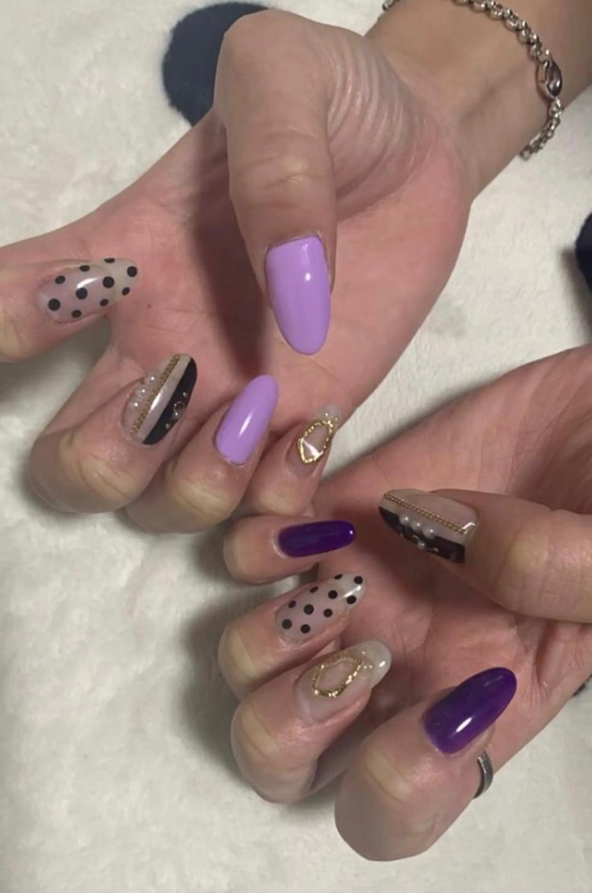 ネイル ECLAT エクラ所属・寺山 千鶴のネイルデザイン