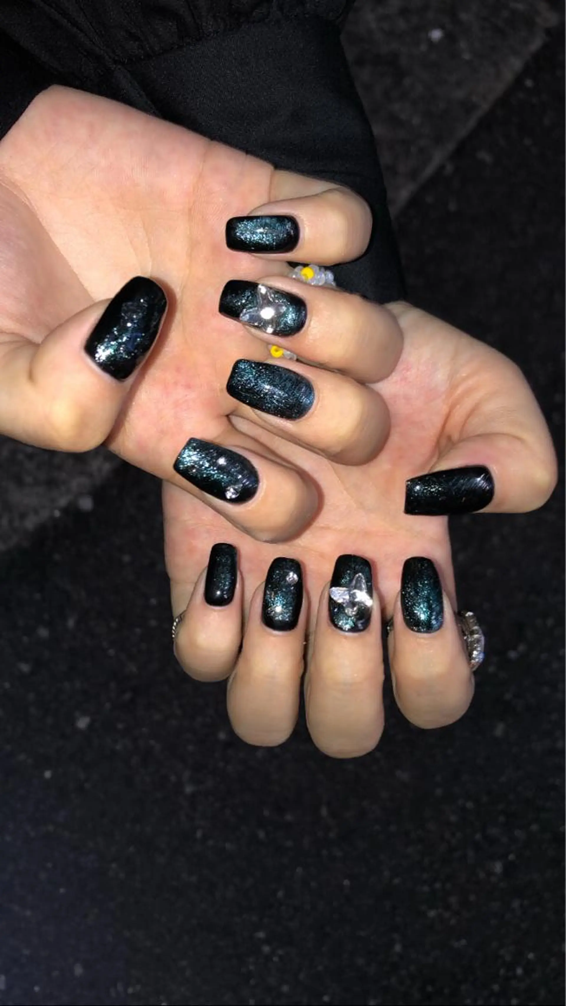 ネイル moca心斎橋所属・˚✧⁺⭐︎༚moca miyuu⁎⁺˳✧༚のネイルデザイン