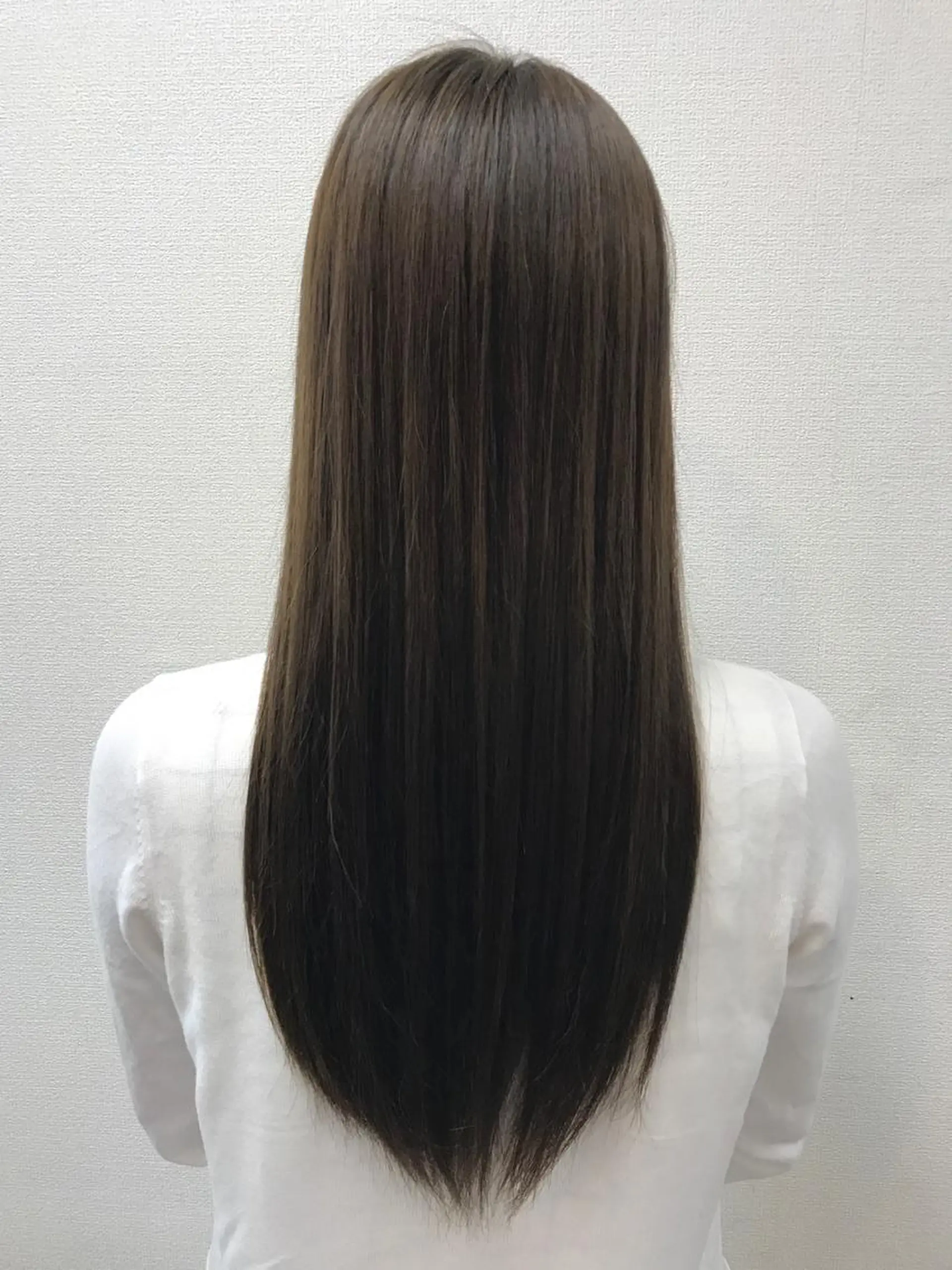 ロング カラー アッシュ ブリーチ ブルーカラー 透明感カラー ブリーチなしカラー カット トリートメント 吉森 満俊のヘアスタイル