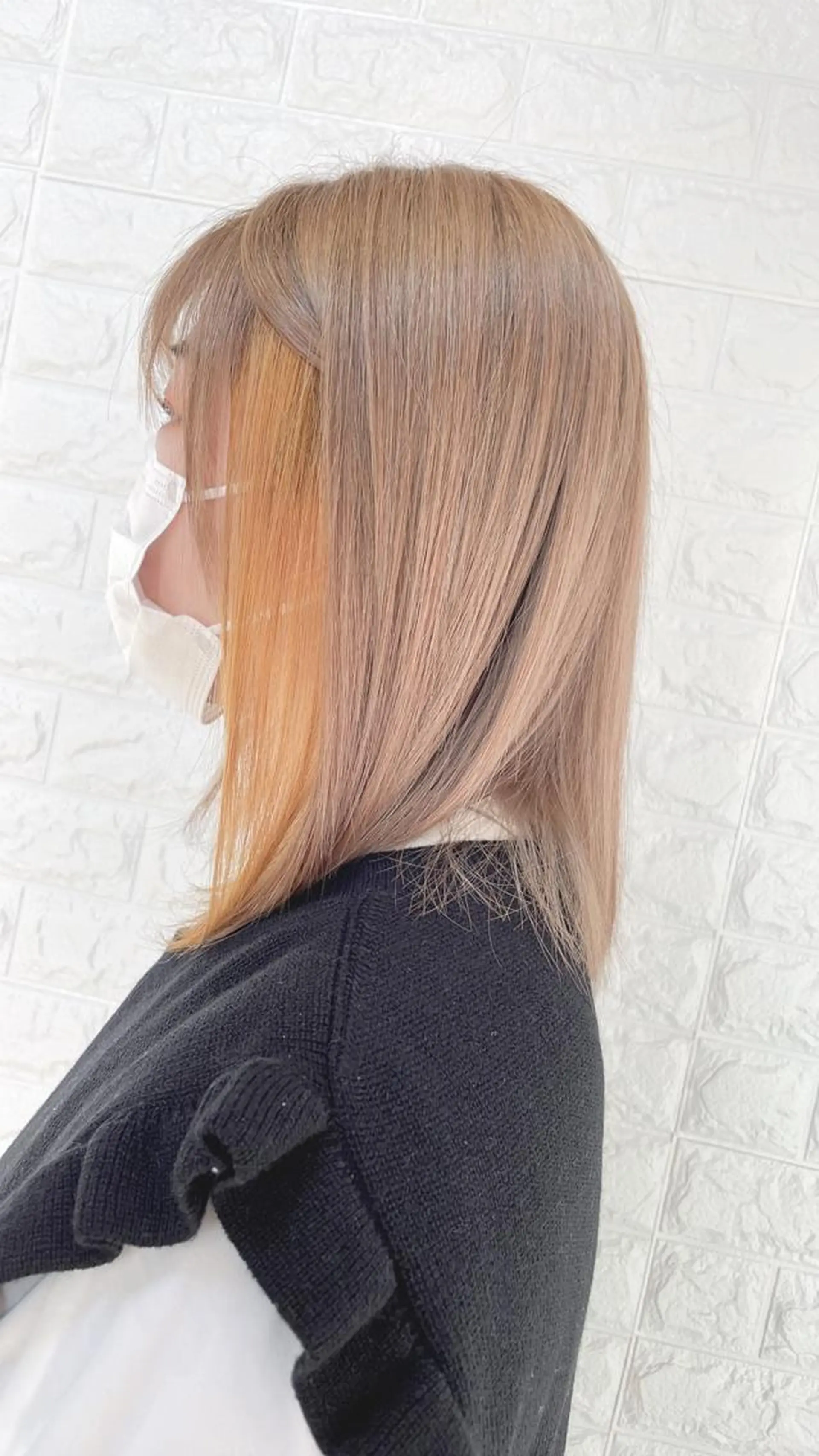 セミロング カラー ブリーチ ヘアカラー トリートメント 福森 みずきのヘアスタイル