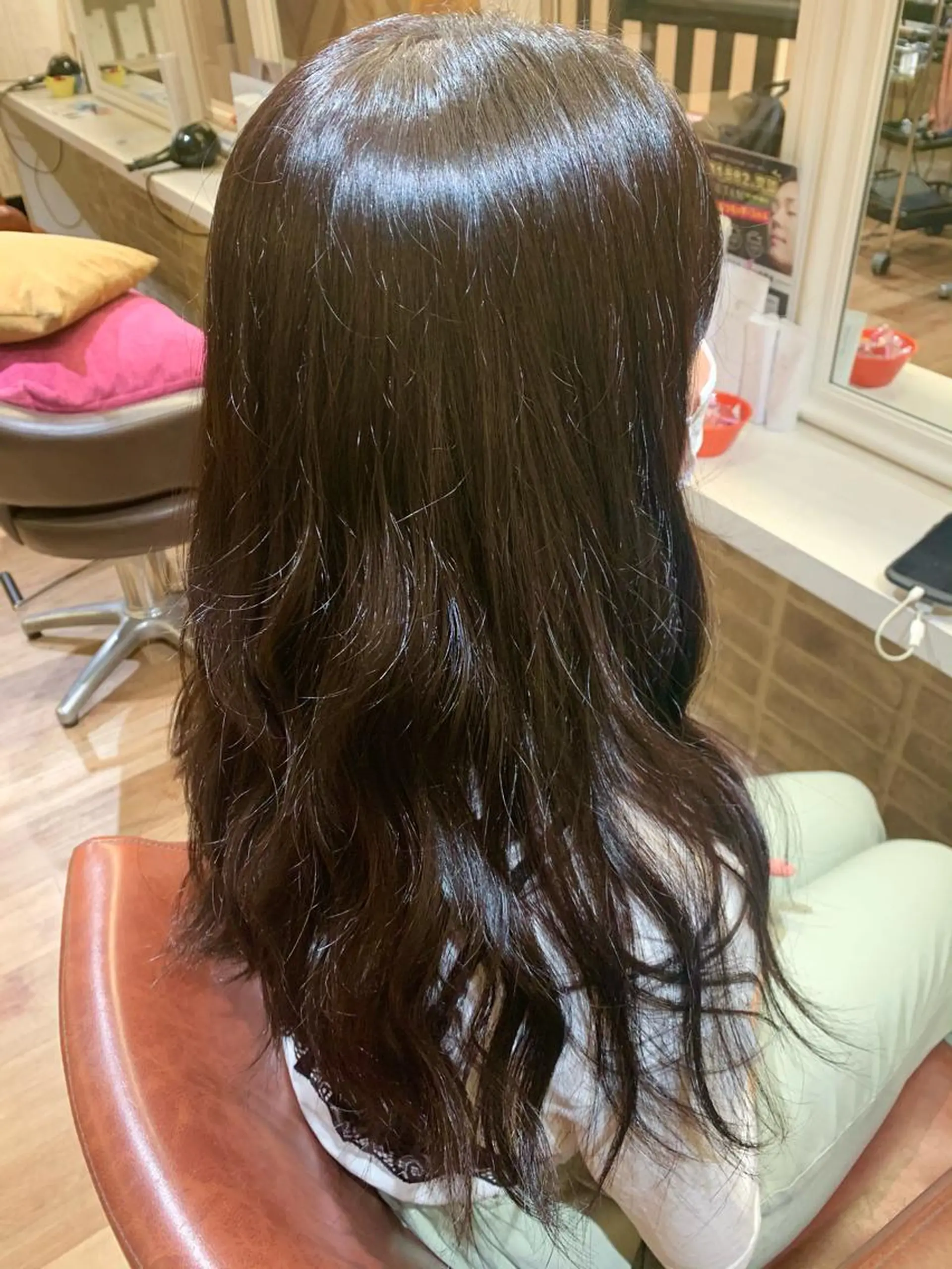 ロング カラー カット ヘアカラー トリートメント 正司 奈瑠美のヘアスタイル