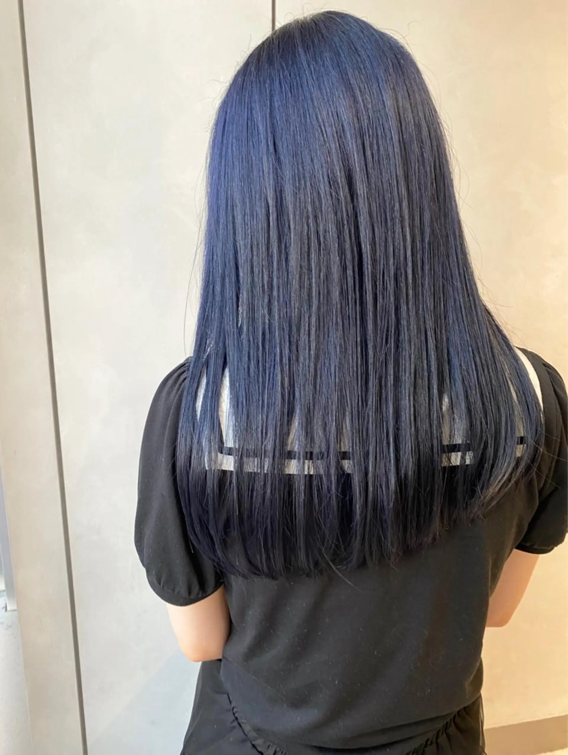 ロング カラー ヘアアレンジ ネイビーカラー カット ヘアカラー #ブリーチカラー Akihoのヘアスタイル