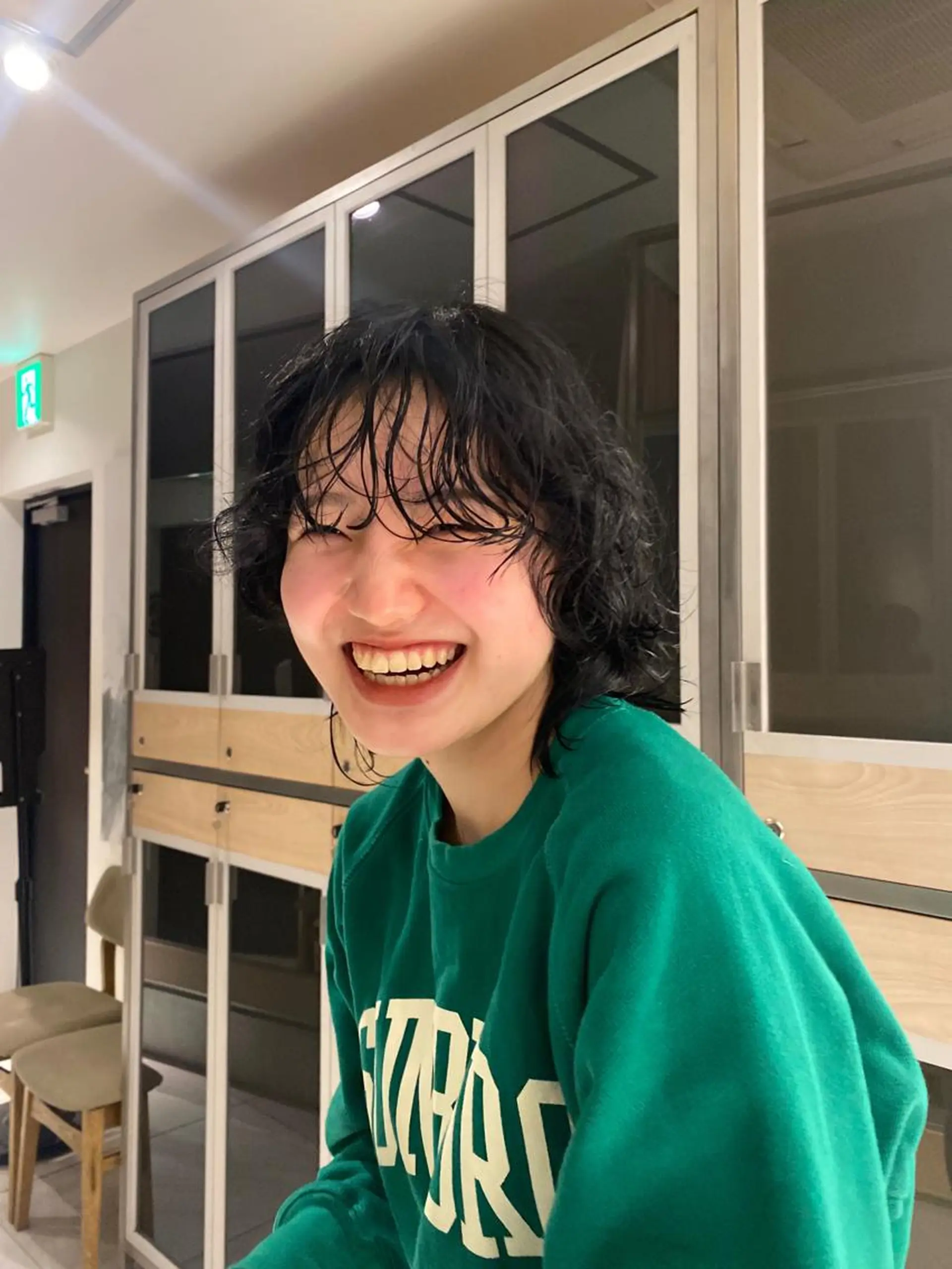 ショート カラー パーマ ヘアカラー トリートメント ヘッドスパ ヘアセット 艶髪/ダークトーン 🩶丸山日向のヘアスタイル