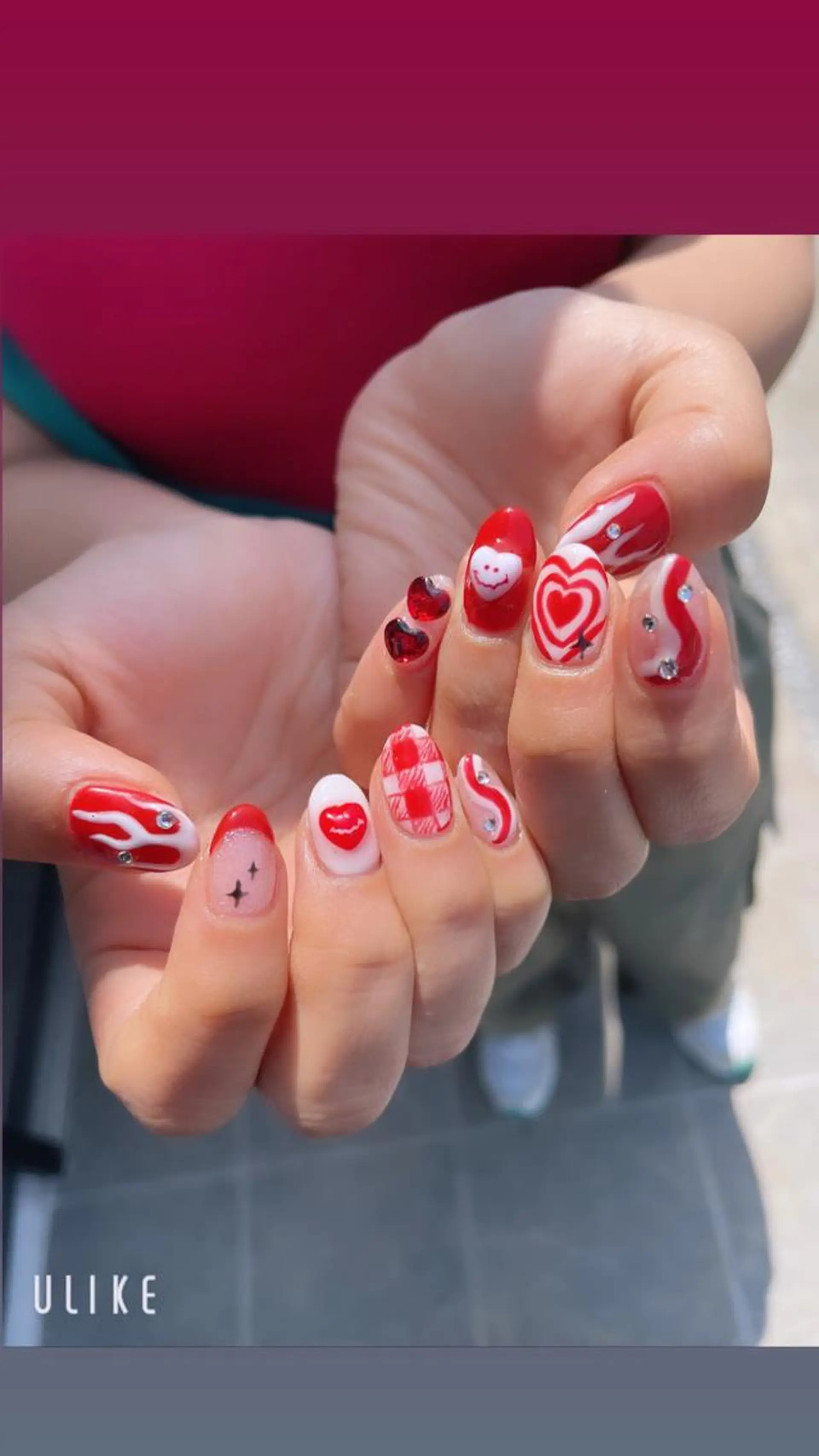 ネイル 高草木 桃香のネイルデザイン