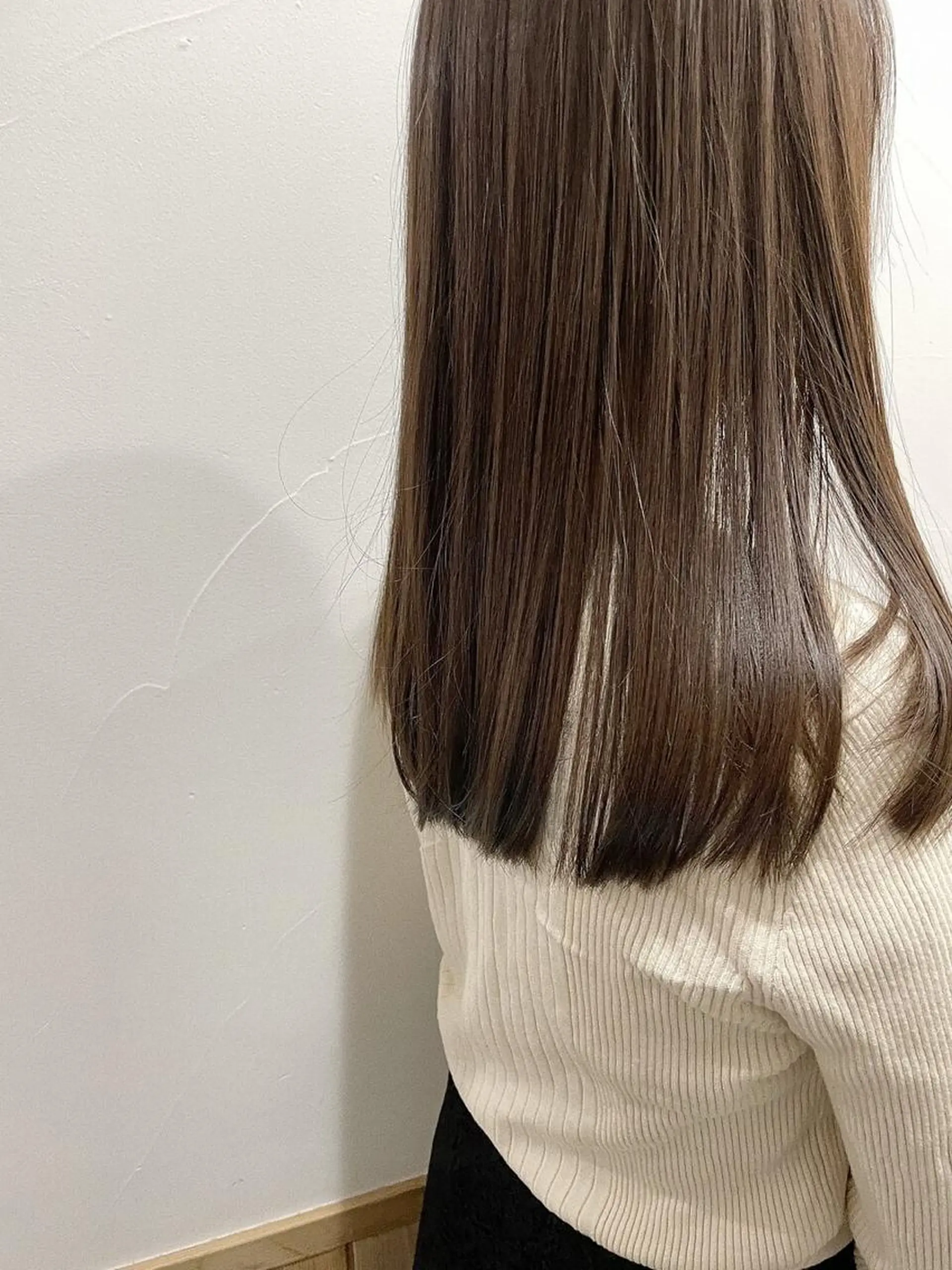 セミロング カラー カット ヘアカラー トリートメント ヘアセット hair design NORM所属・吉田裕太/ハイライト ダブルカラーのヘアスタイル