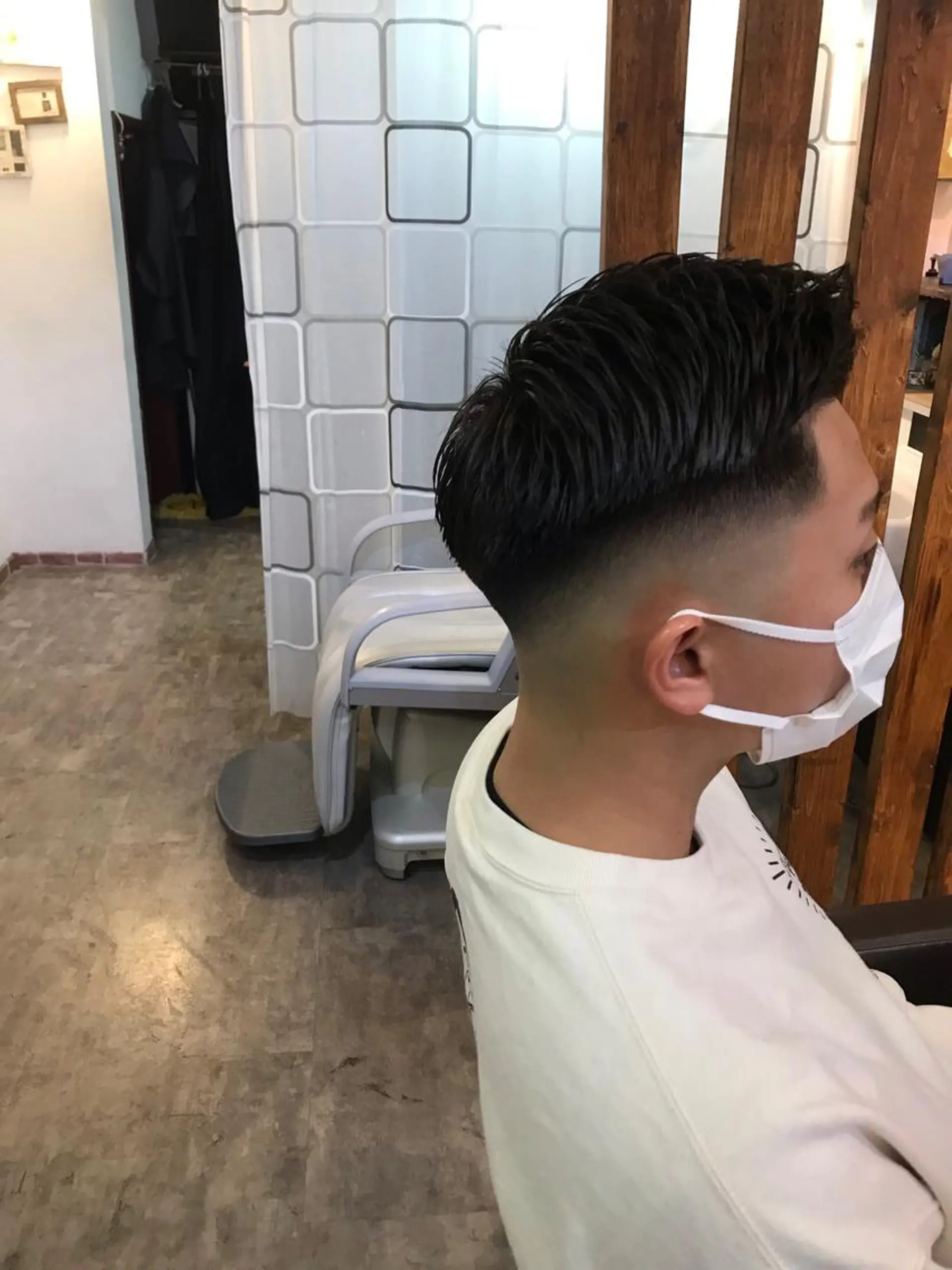 メンズ Back  bone barberのヘアスタイル