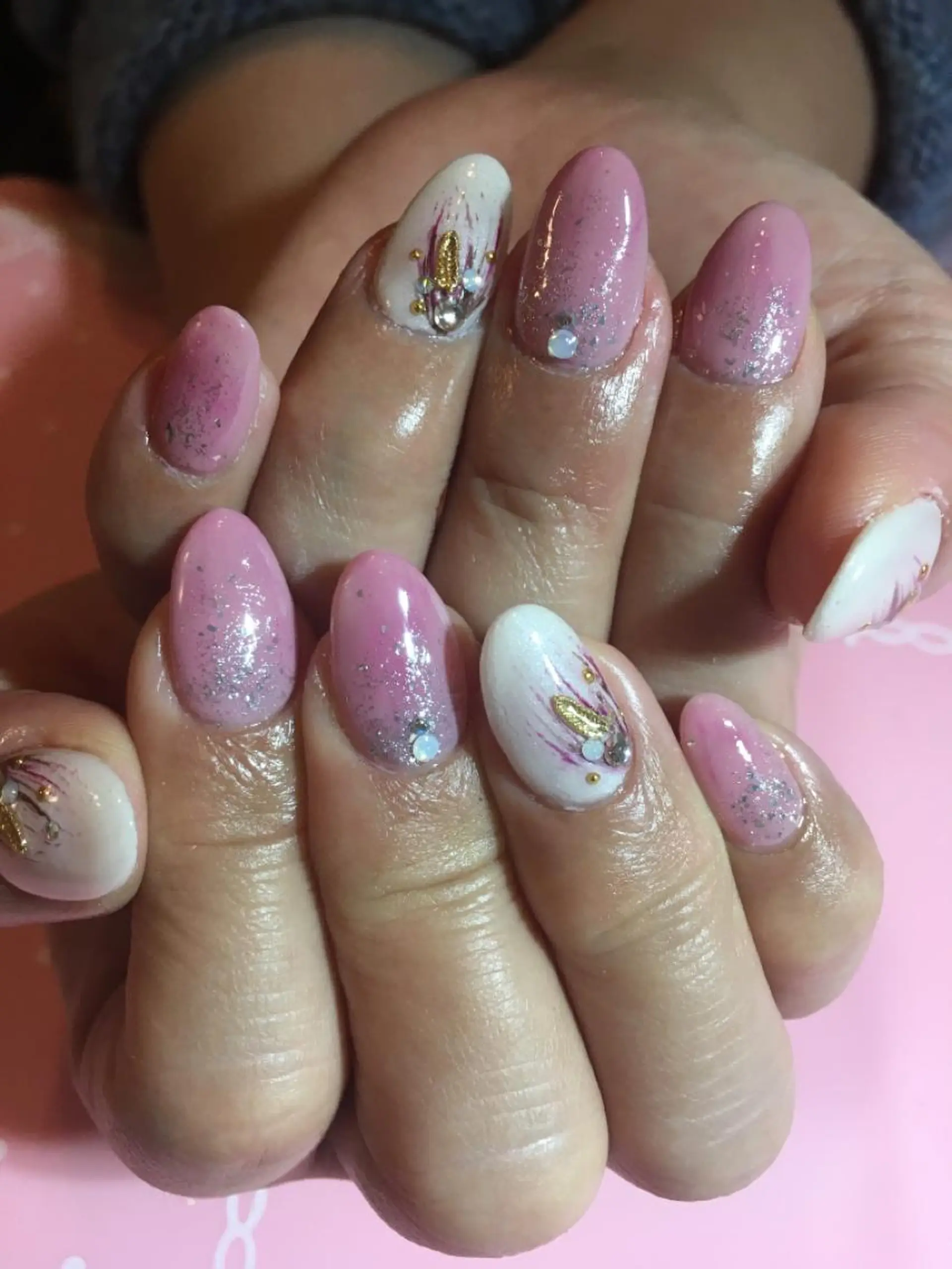 ネイル 古川 里美のネイルデザイン