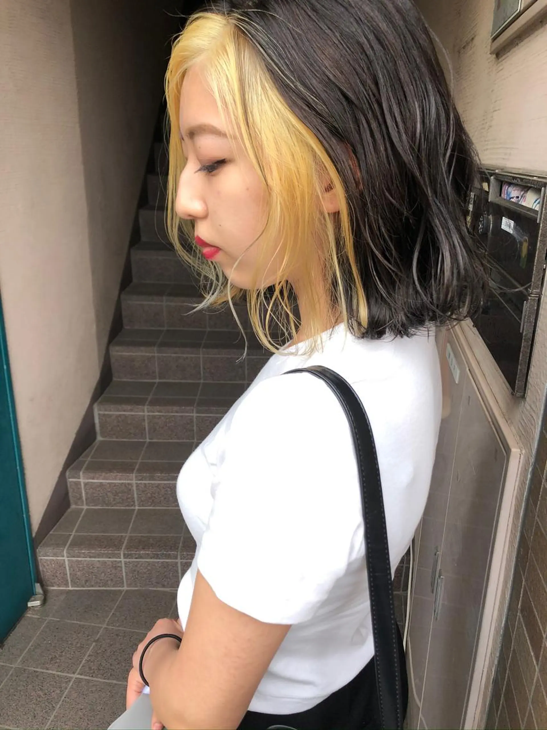 ミディアム ヘアカラー StellA所属・アートディレクター ワダヒサノリのヘアスタイル