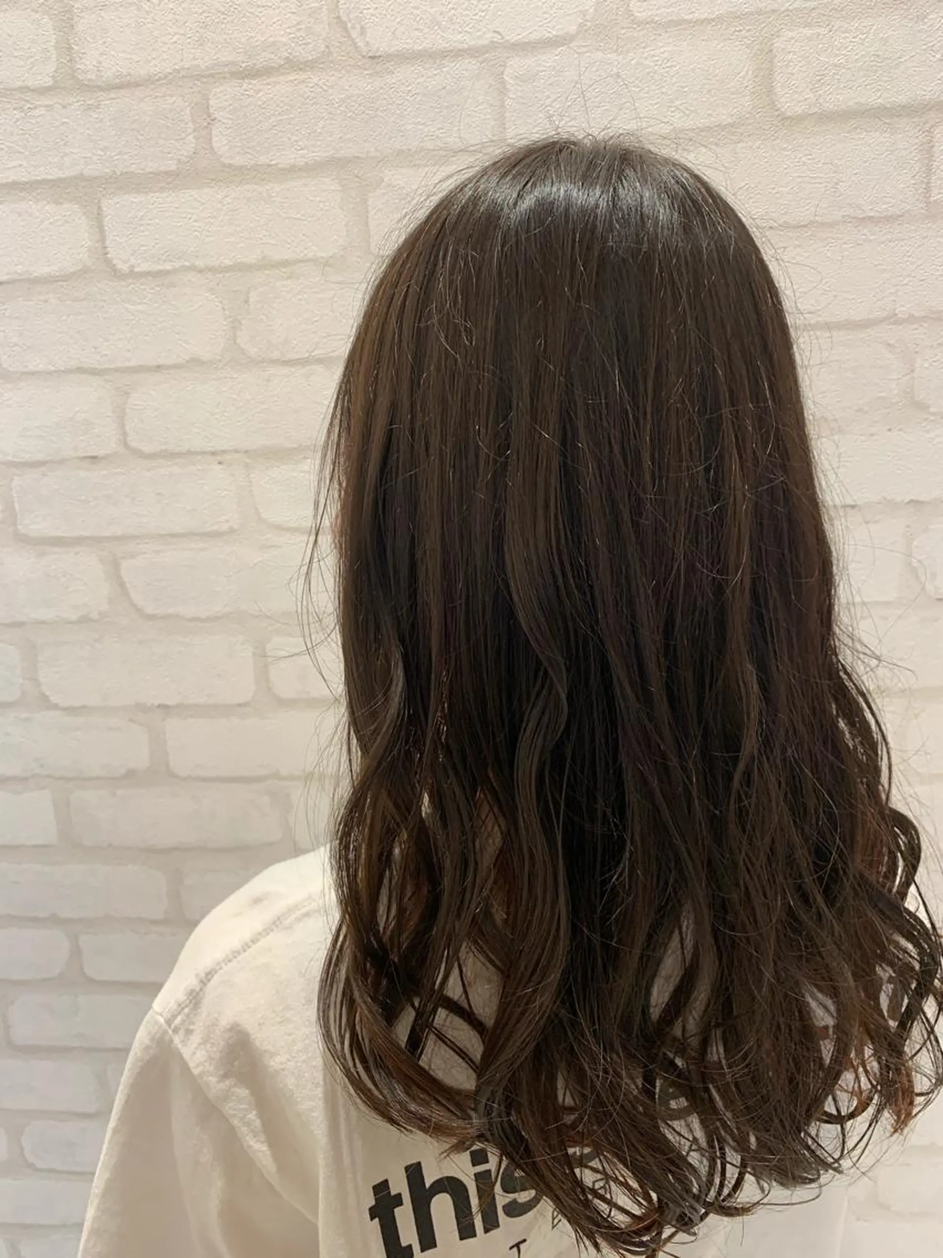 セミロング カラー アッシュ アッシュブラウン ブラウンカラー Gain Nanamiのエステ・リラクイメージ