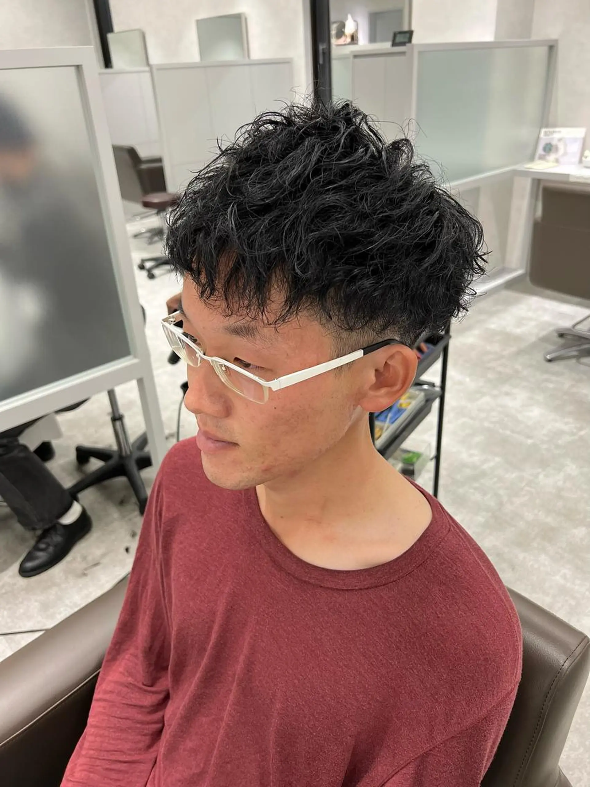ショート メンズ 関西センターパート メンズモデル募集のヘアスタイル