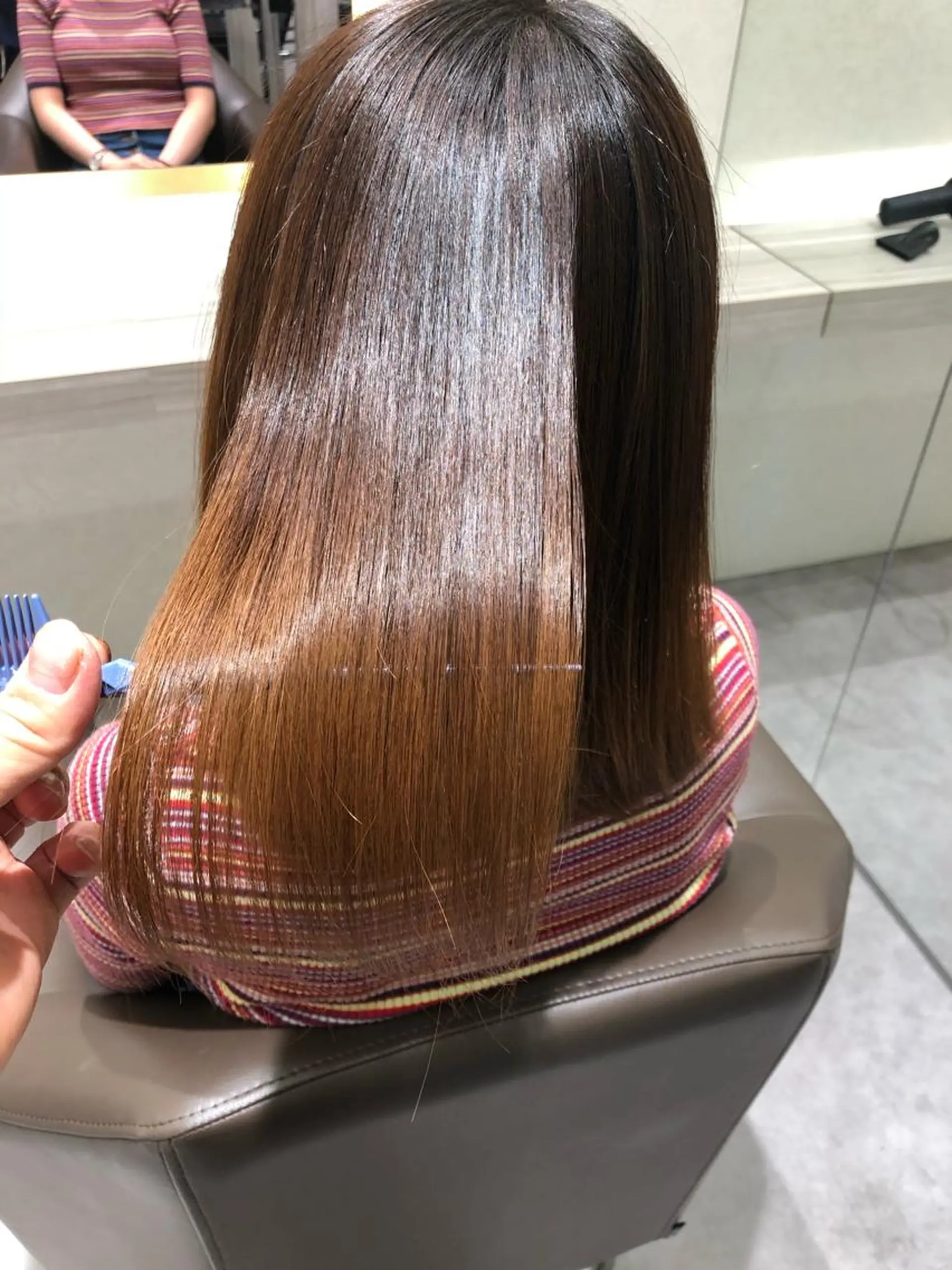 セミロング ムトウセイマ/ 縮毛矯正/ブリーチのヘアスタイル