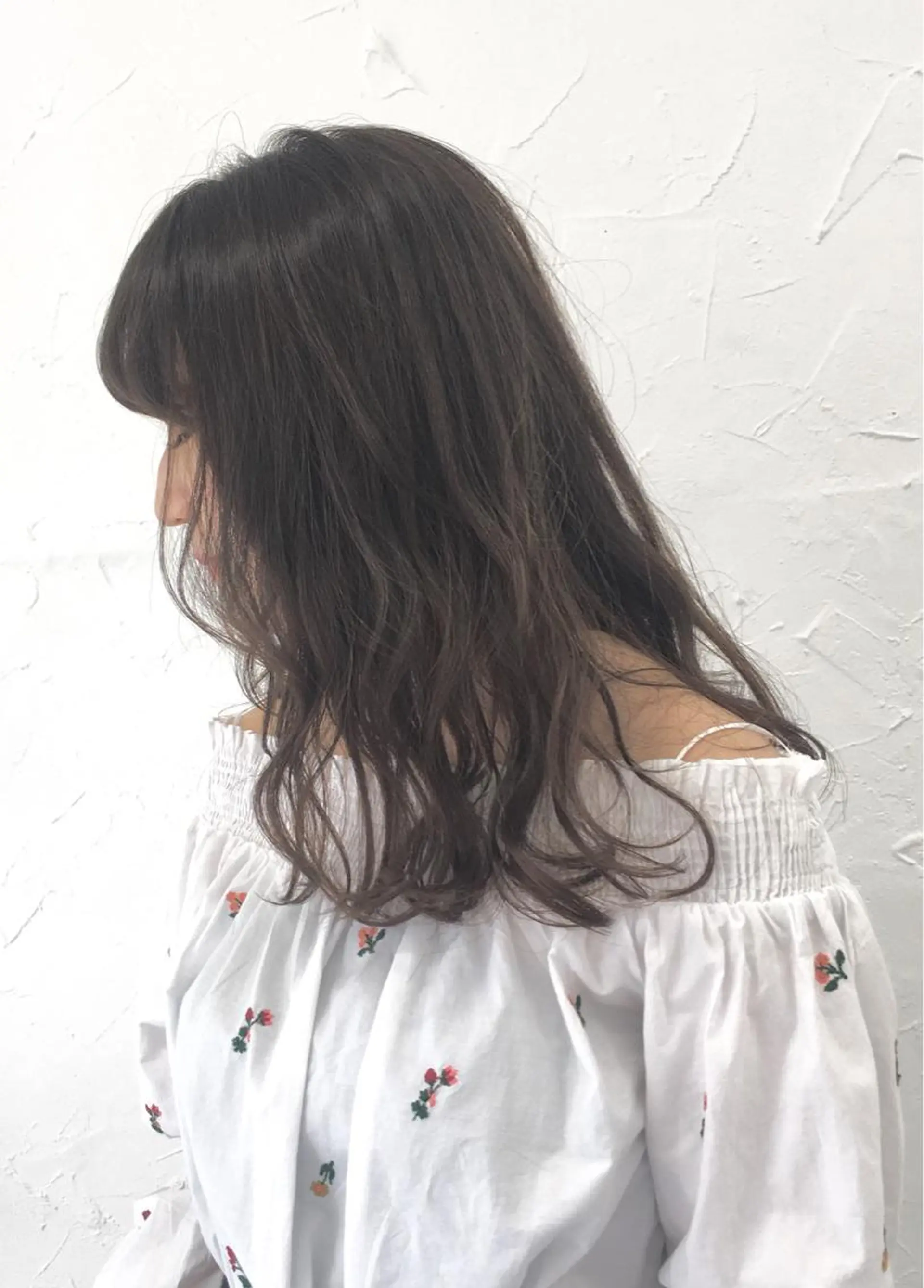 セミロング ヘアアレンジ アッシュ アッシュグレー 脱！黒髪 ダブルカラー【上野】のヘアスタイル